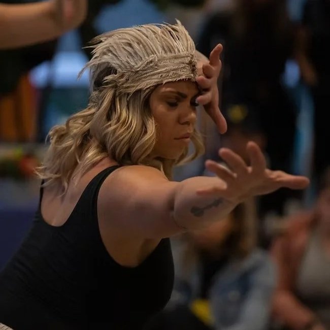 WALA WALA DANCE DUO MELBOURNE ABORIGINAL CORPORATE WORKSHOP