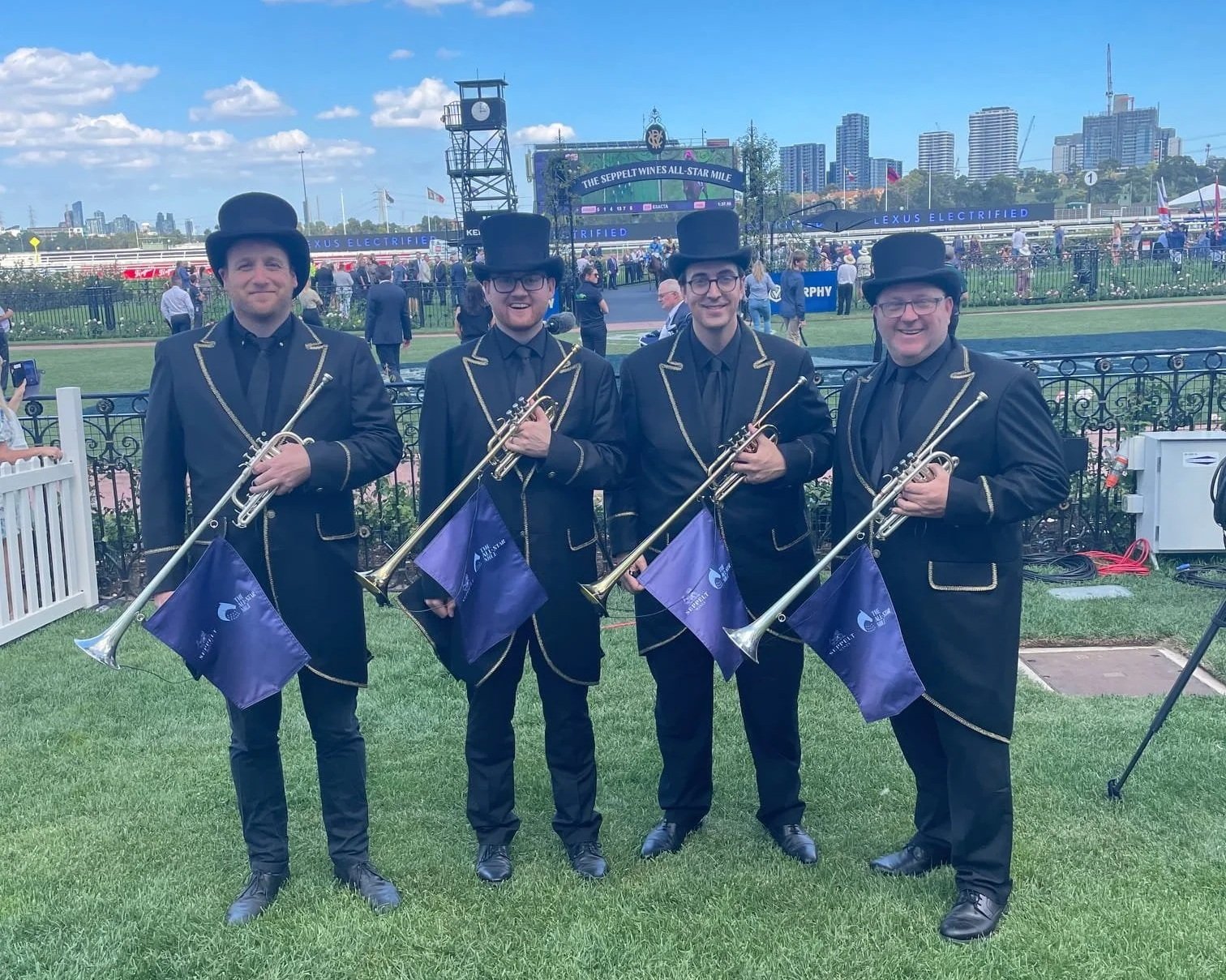 FANFARE TRUMPETERS MELBOURNE LIVE BRASS CORPORATE GALA PERFORMANCE HIRE