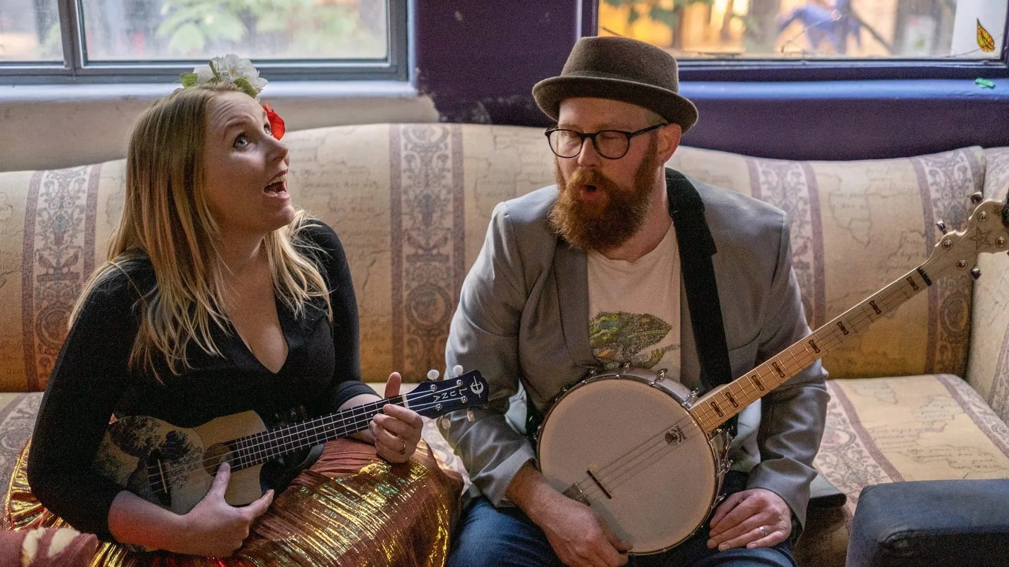 The Runaway Strings - Folk, Bluegrass