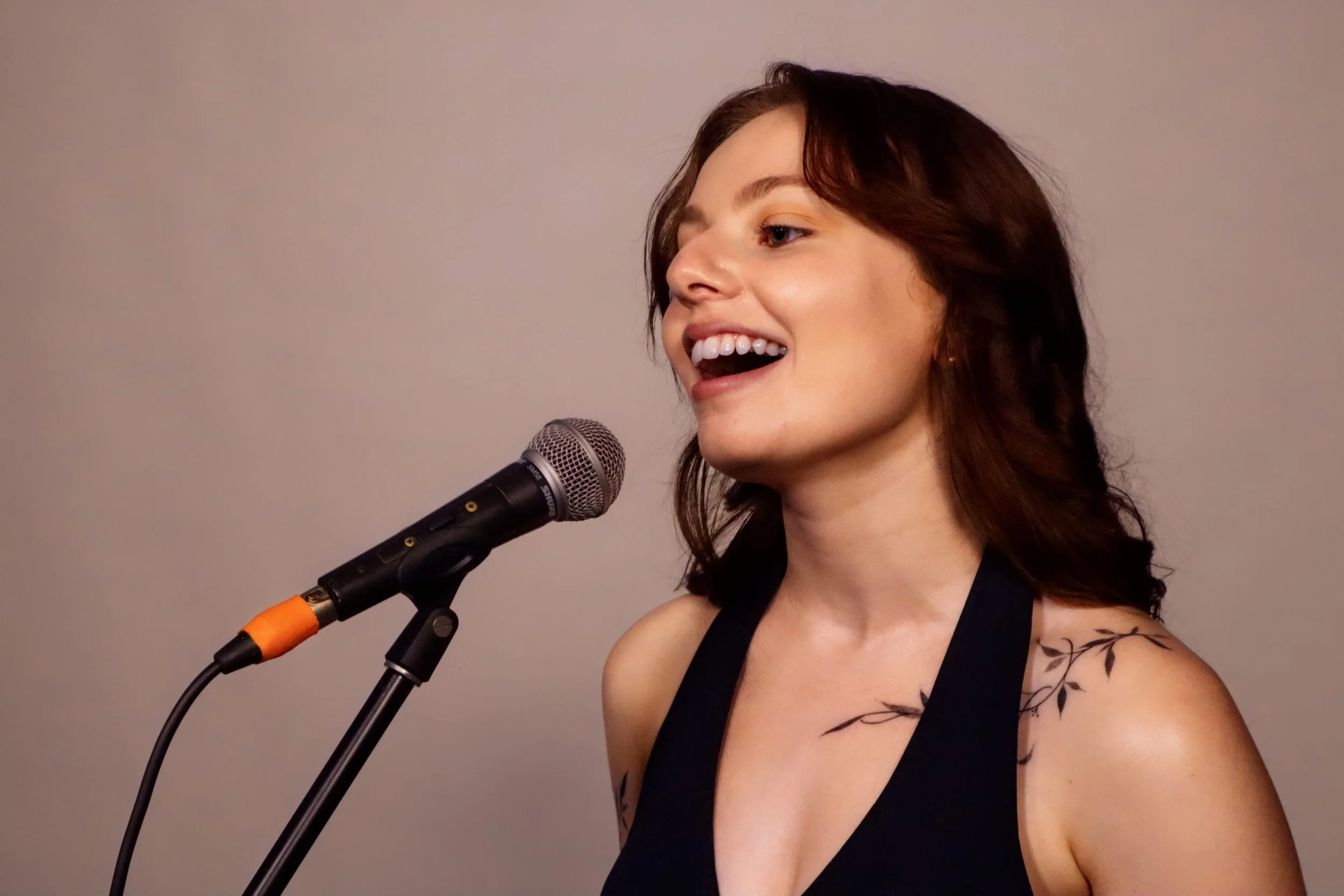 CHARLOTTE DUO MELBOURNE ACOUSTIC POP PRIVATE FUNCTION MUSICIAN LIVE HIRE