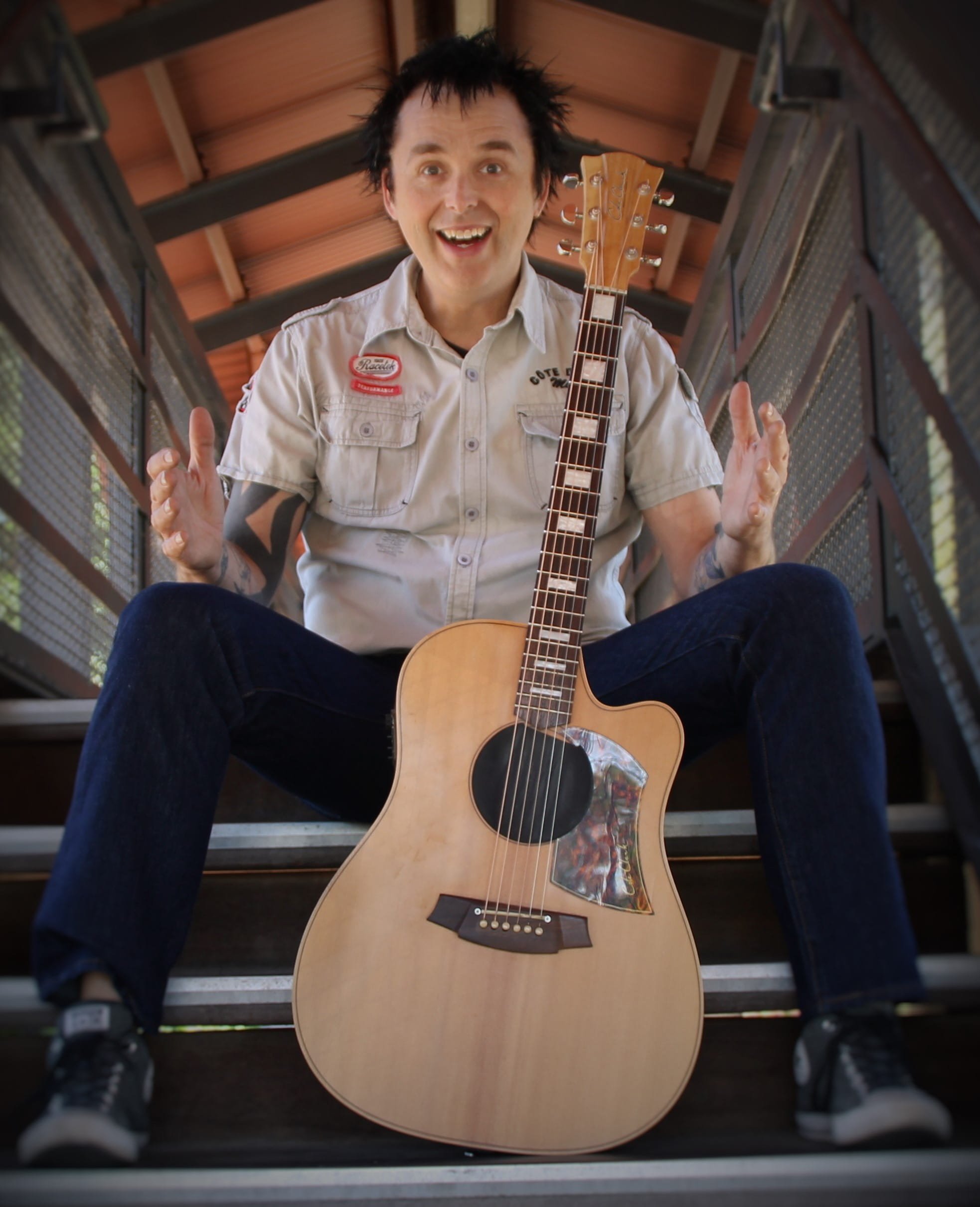 Book acoustic live music expertise South Australia | JAMIE corporate event performer | Artist Bookings