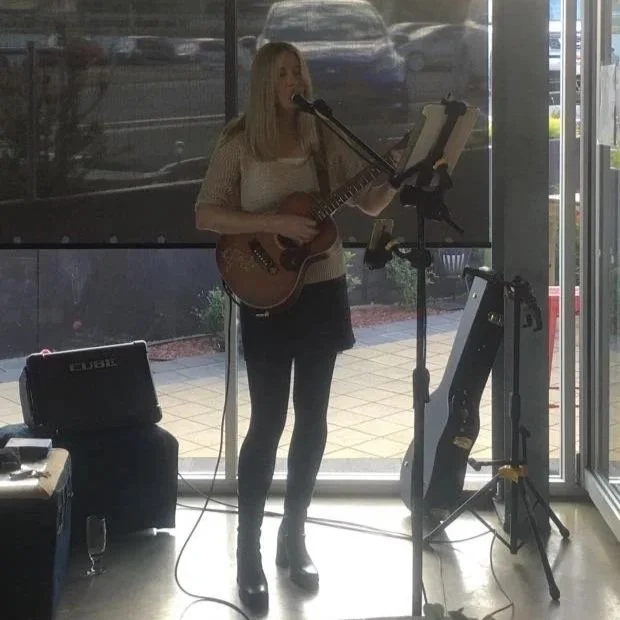 WEEZY ADELAIDE ACOUSTIC CHILL WINERY EVENT MUSIC| HIRE FOR ARTIST BOOKINGS