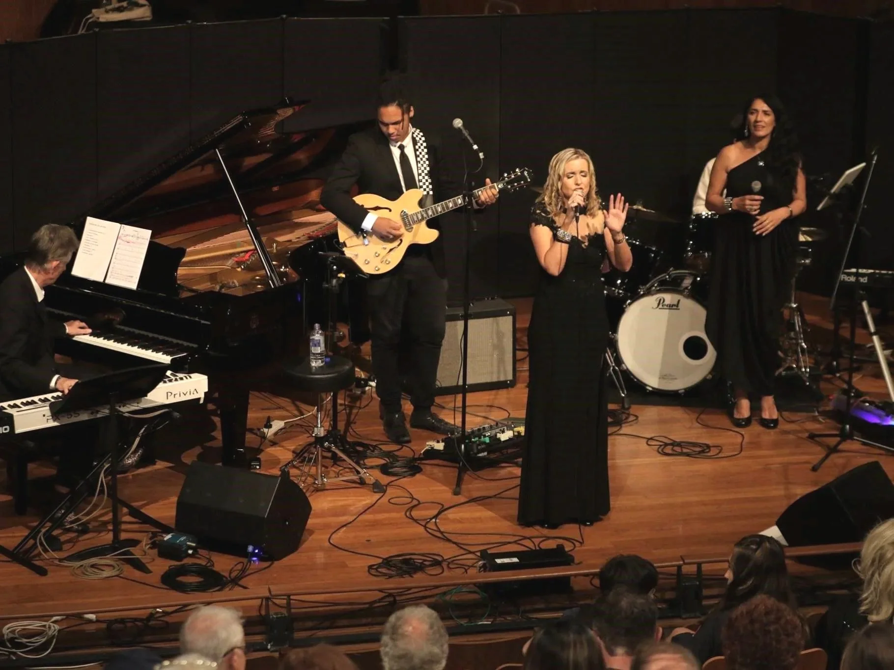 Singer-songwriter | SIMONE WADDELL | Hire Local Musicians from Artist Bookings