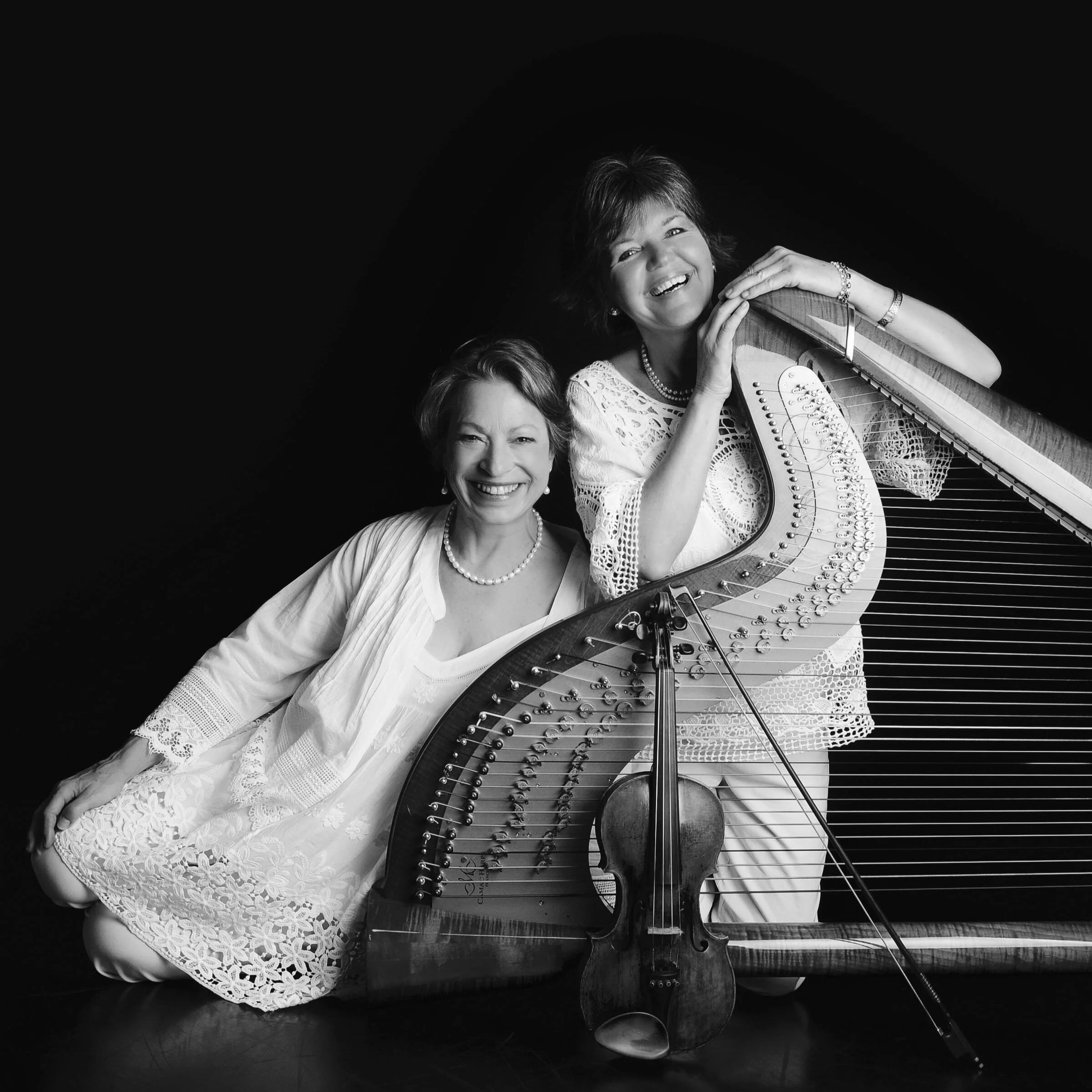 Book Melbourne Harpist | VANESSA solo and orchestral performance | Artist Bookings