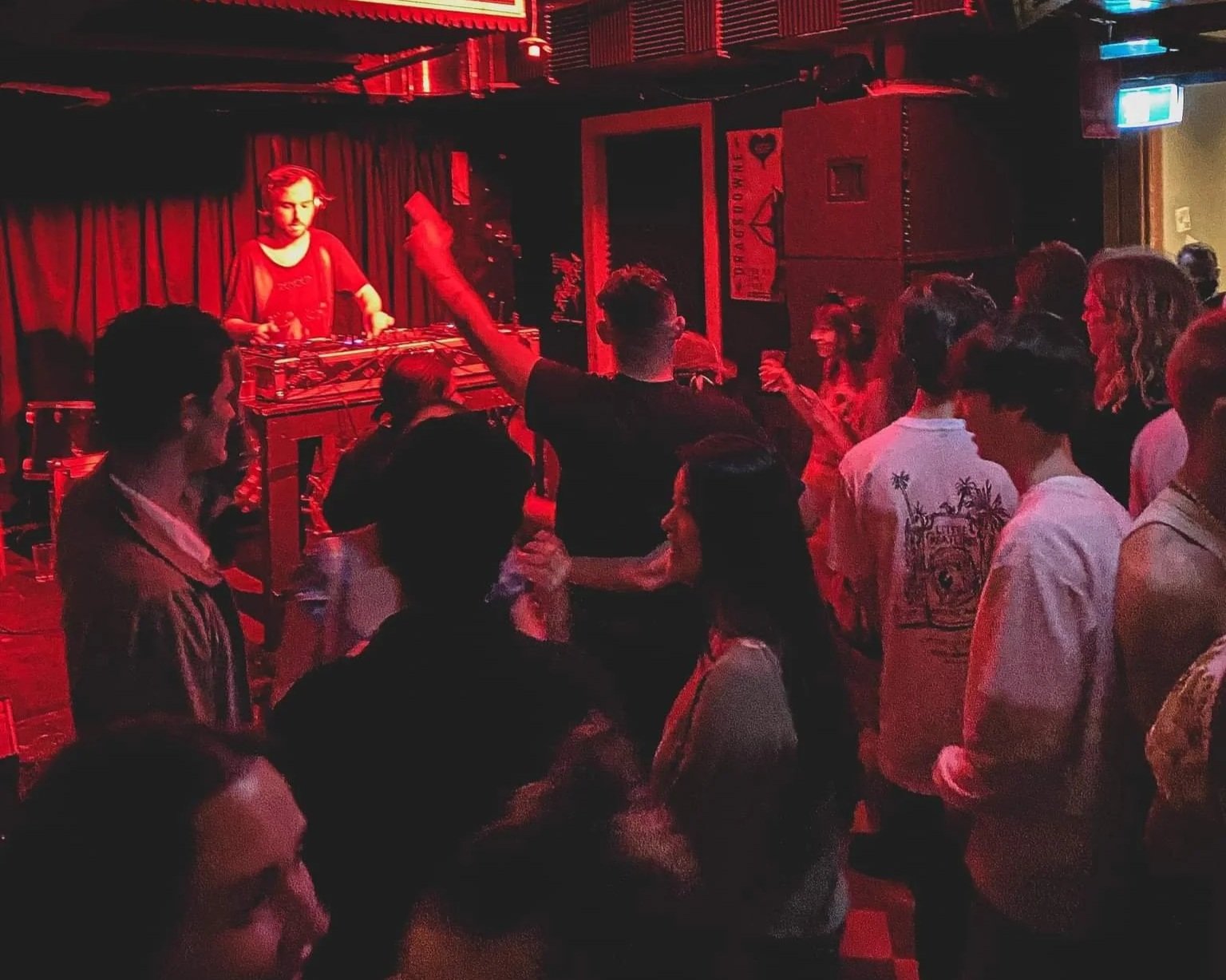 Book Club DJ Sydney | DAN brings House Techno & Electro energy | Artist Bookings