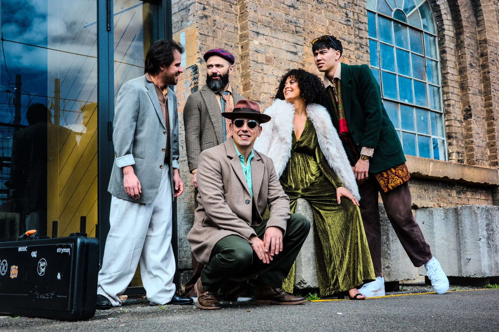 BETWEEN US SYDNEY SOUL FUNK BAND WEDDING HIRE