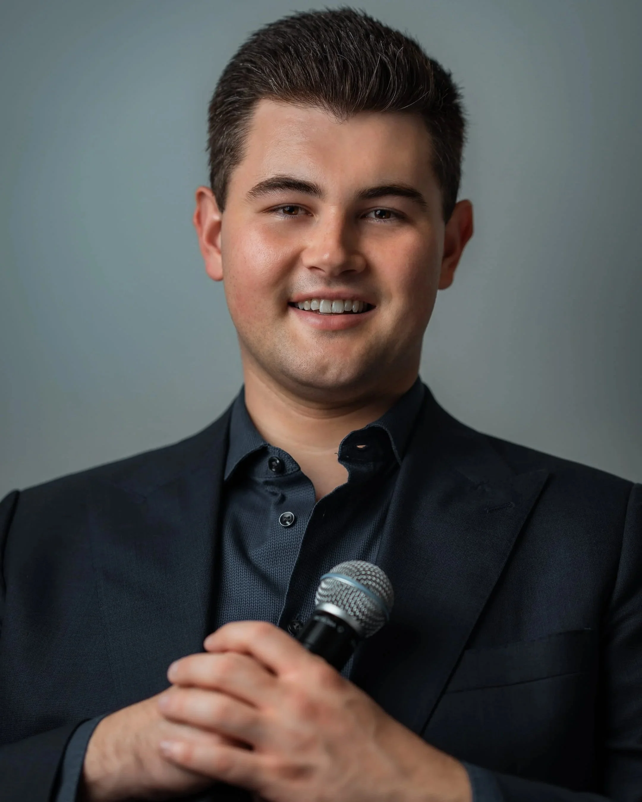DYLAN MELBOURNE BARITONE SINGER GALA DINNER ENTERTAINMENT