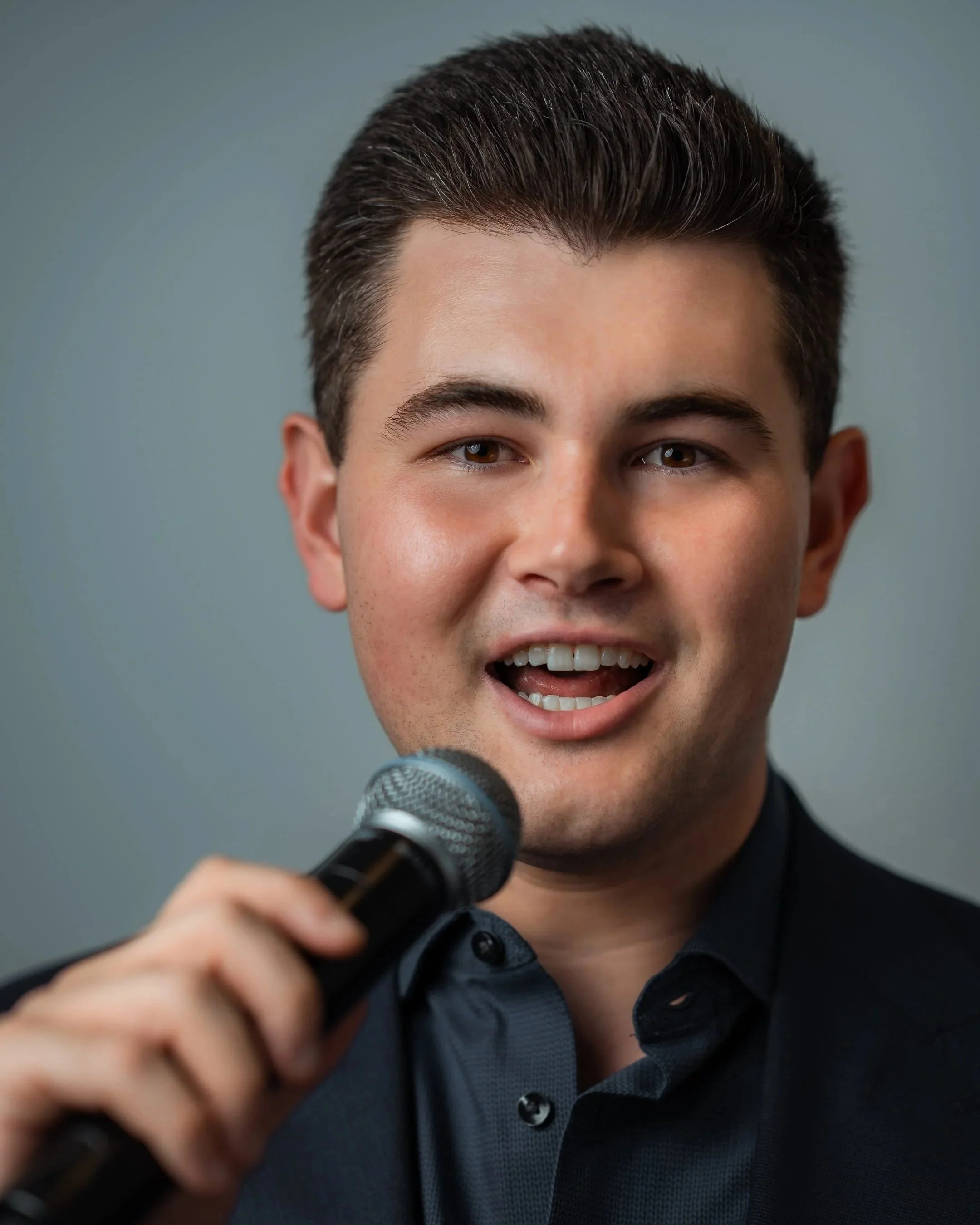 DYLAN MELBOURNE DANCE VOCALIST CLUB GIG HIRE
