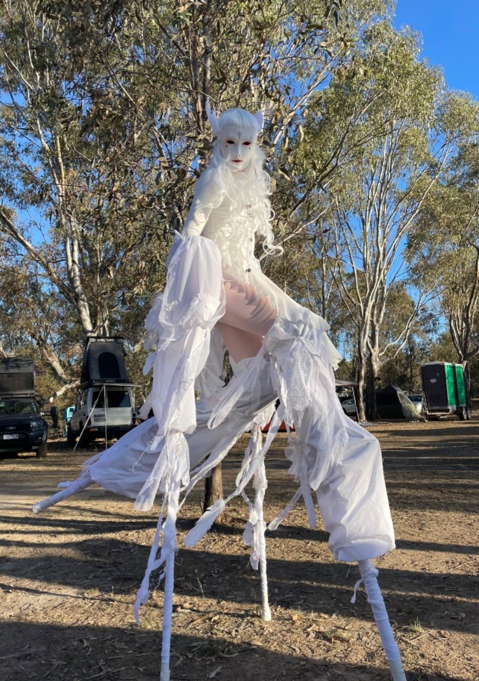 Hire interactive stilt walker Melbourne | CAITLIN is electric for private parties