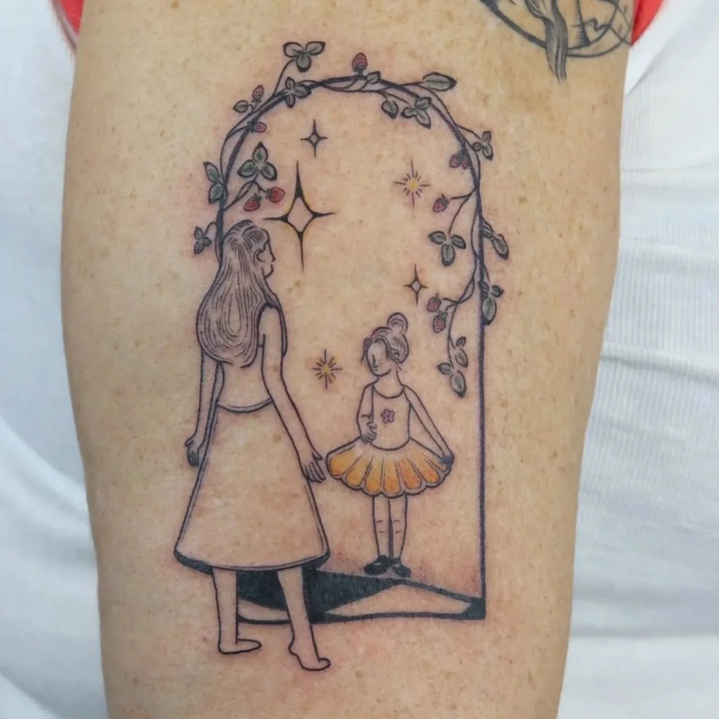 Portal of memories ✨️ by @strawberry_softserve 
Booking available 
.
Upcoming: Bebop 2nd Art Show - Nov 8, 6pm - 9pm! 
.
.
#tattoo #vancouvertattoo #vancouverart #yvr #vancouvertattooartist #tattooflash