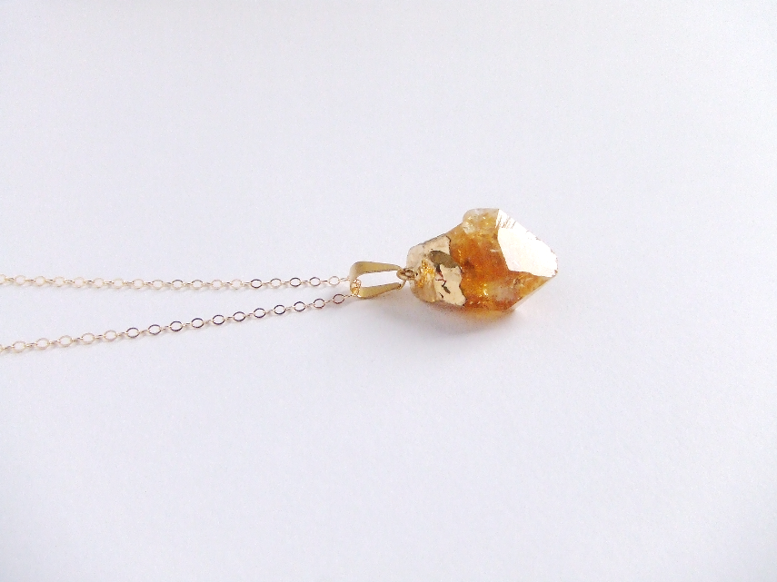 THECOOLWILD-collier-citrine-2.png