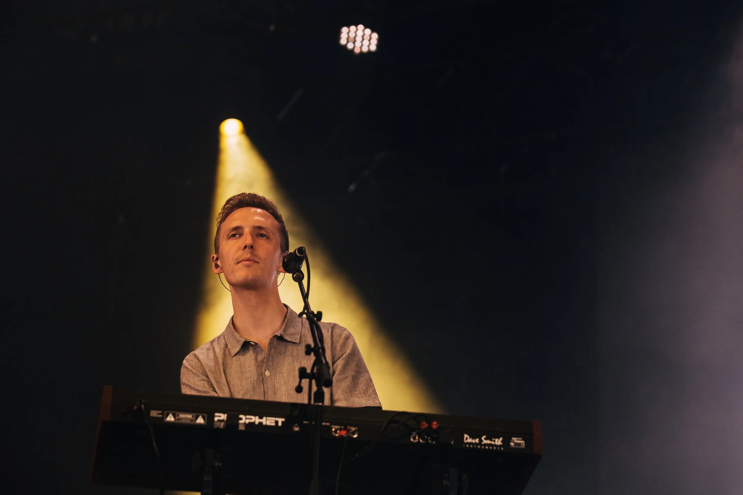 HONNE_LaurenConnelly3.JPG