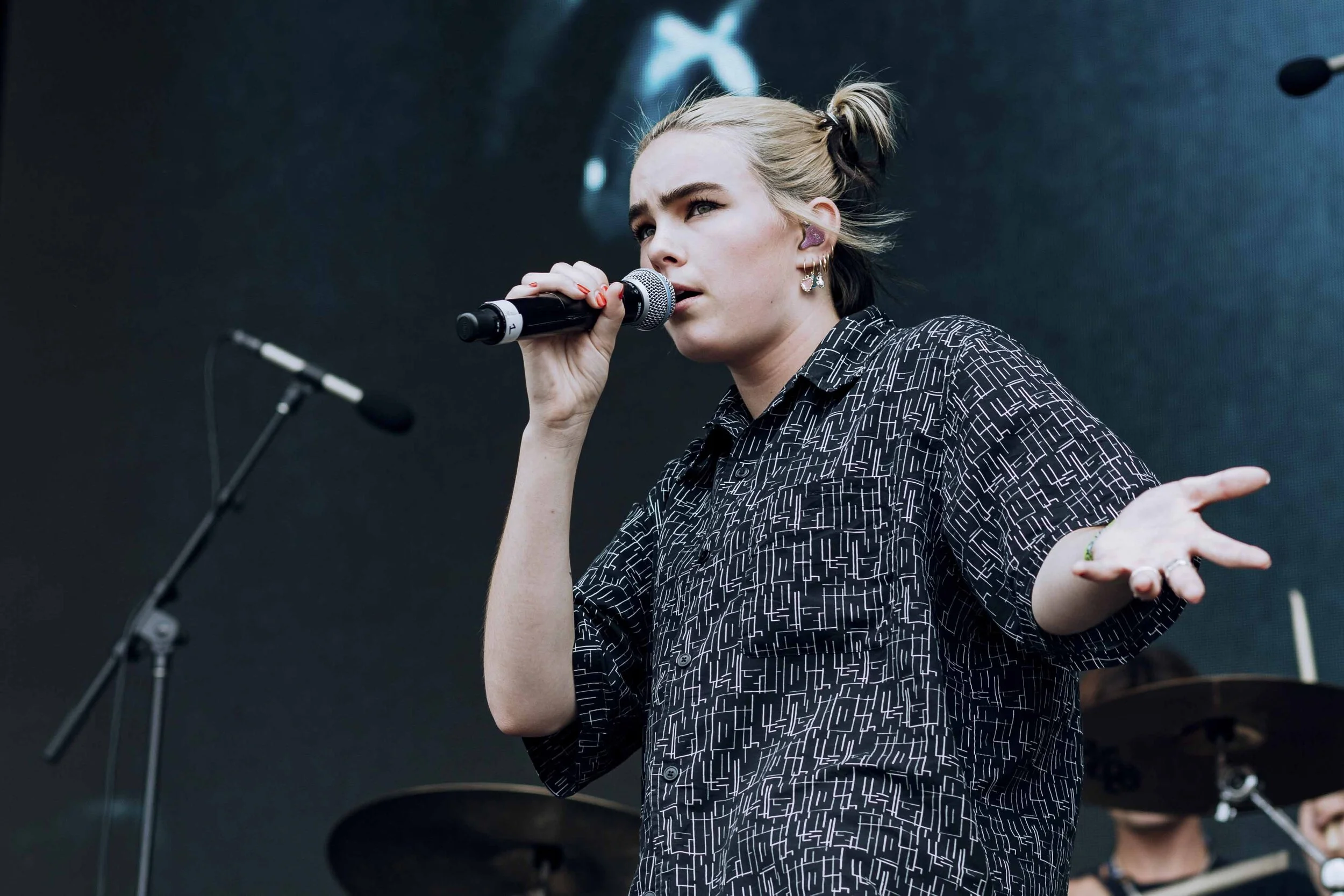 Benee_Laneway-Festival-Adelaide-2020_credit-Lauren-Connelly-7.jpg