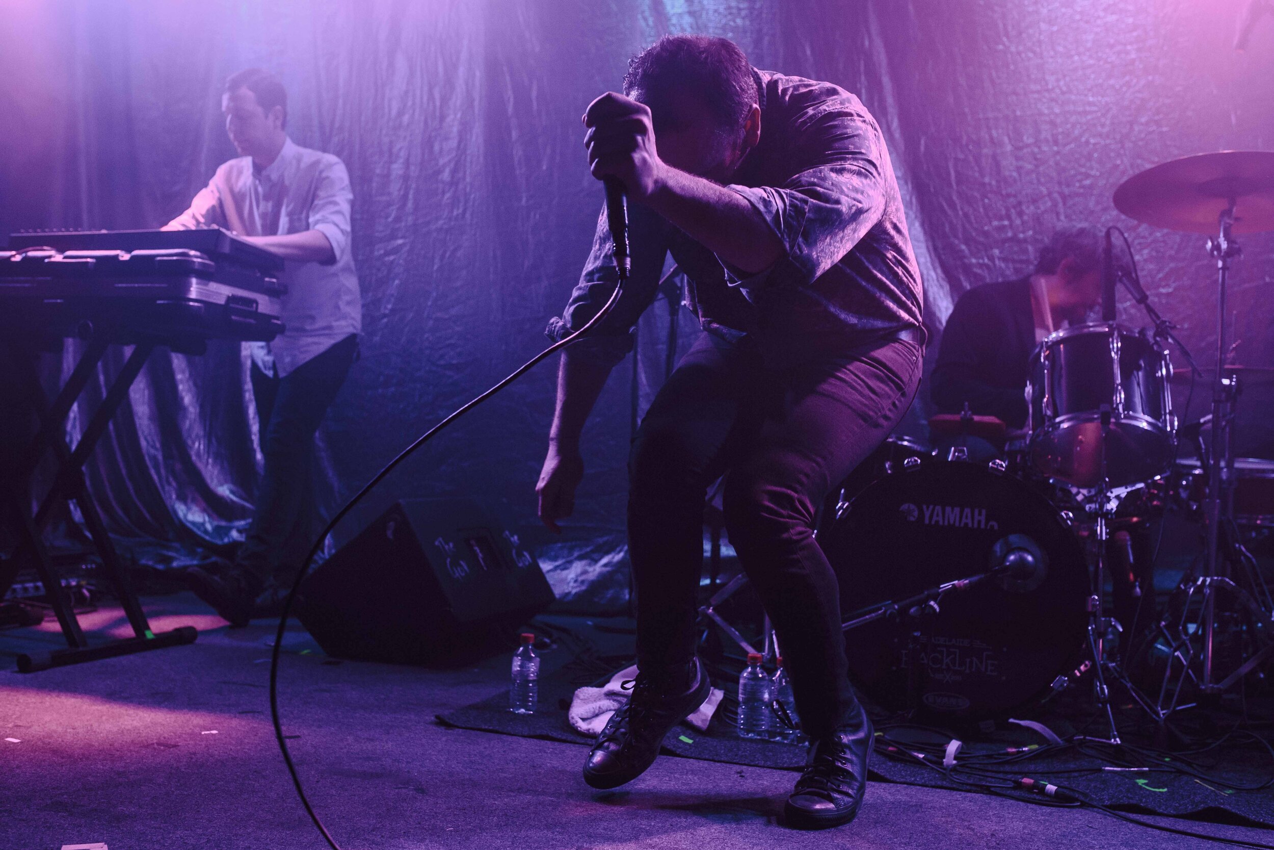 FUTURE ISLANDS