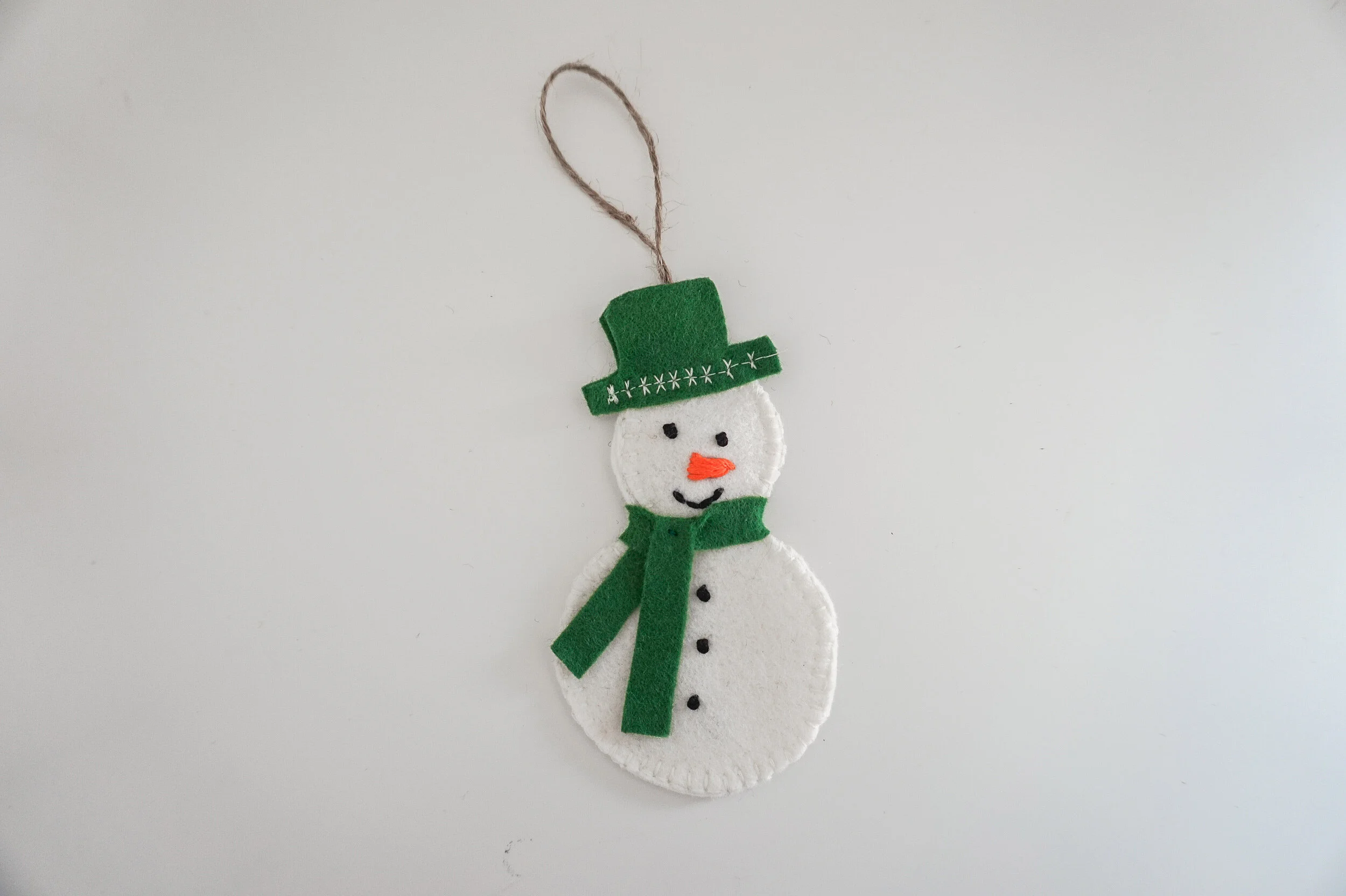 Make A Felt Christmas Tree Decoration Dot N Cross Sewing And Pattern Cutting Classes In Falmouth Cornwall