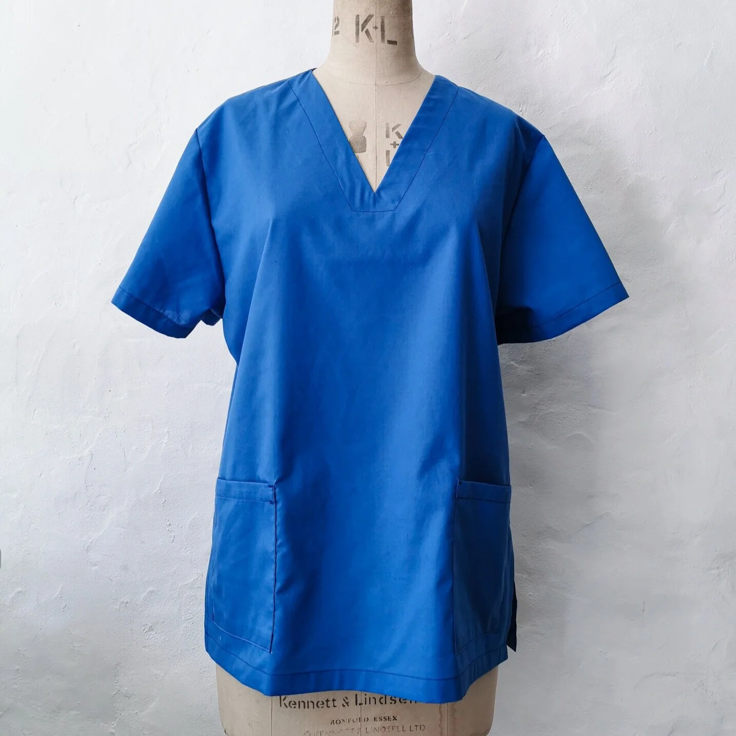 HOW TO MAKE SCRUBS FOR THE NHS - A STEP BY STEP PHOTO GUIDE