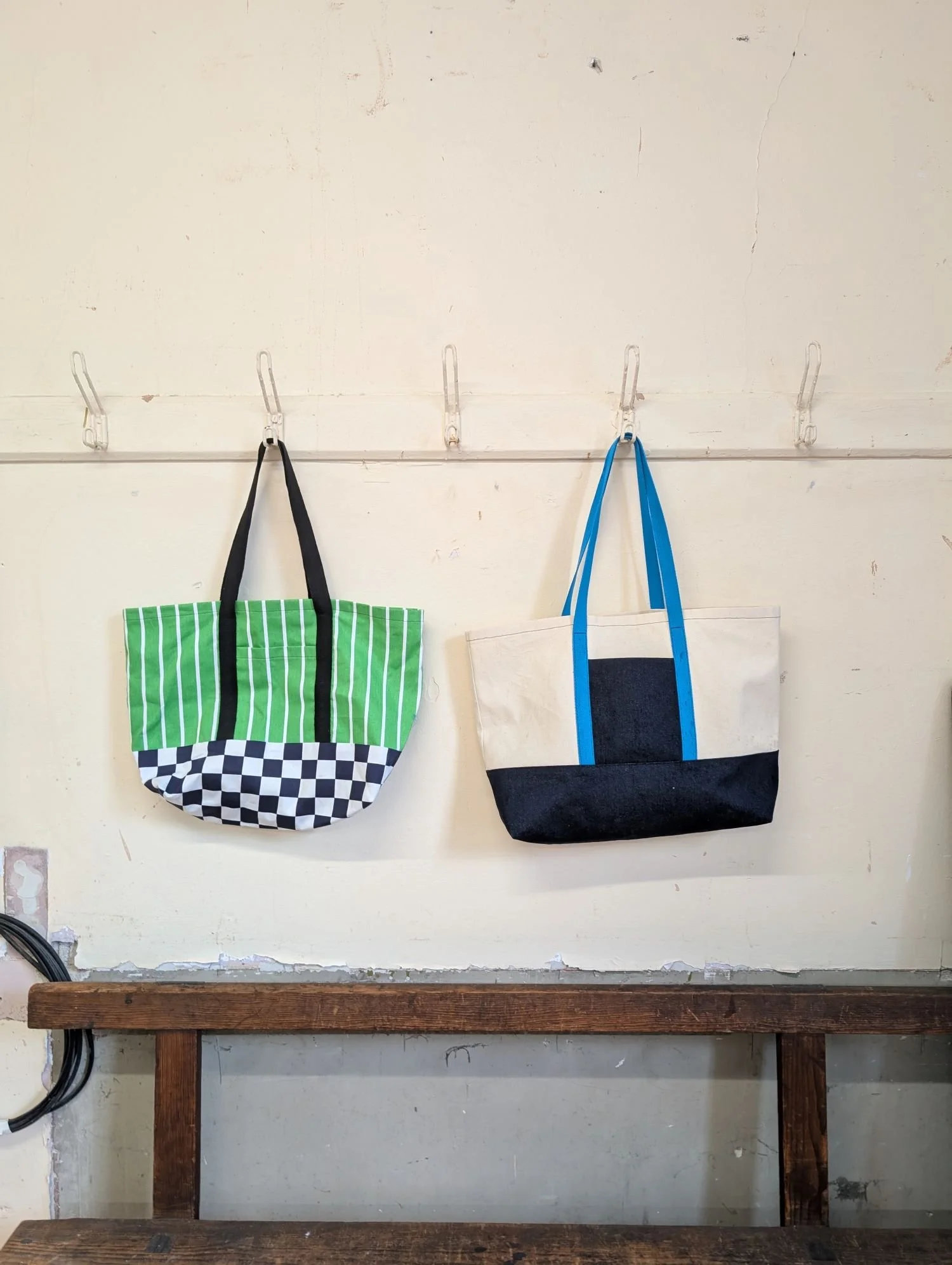 dot-n-cross-beach-bag-sewing-workshop (1).jpg