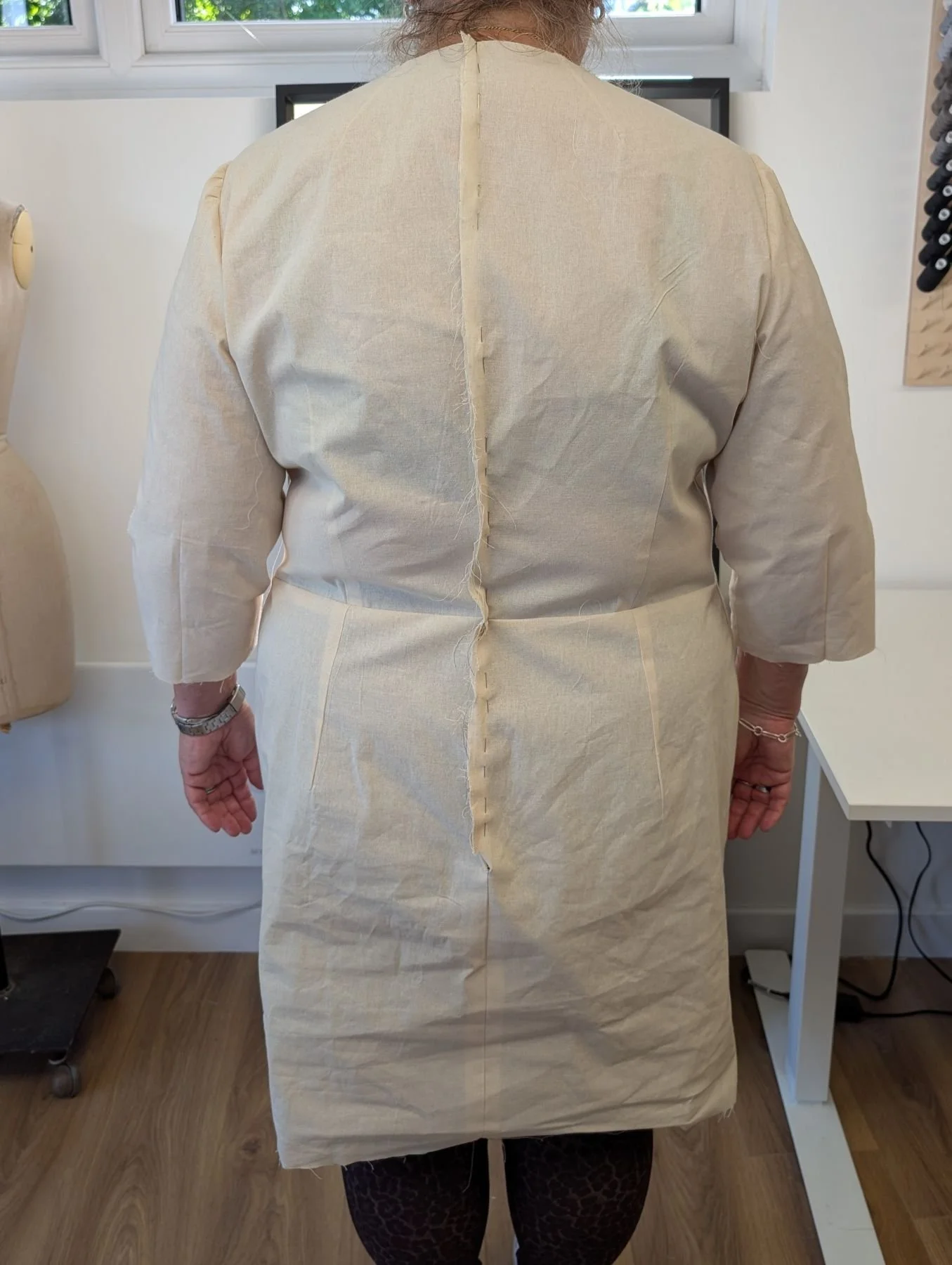 fitting-dress-block-with-sleeves-back-toile-2.jpg