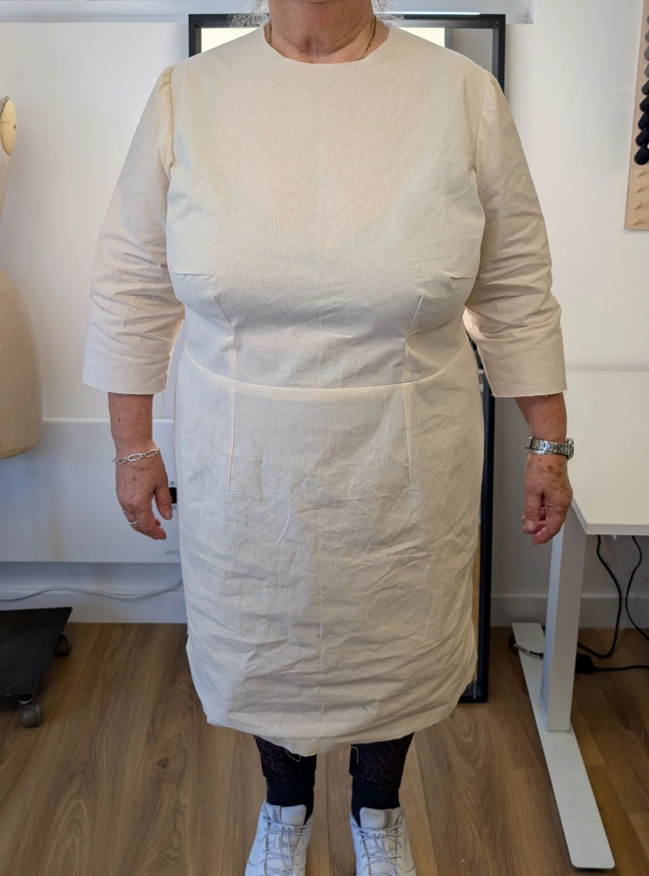 fitting-dress-block-with-sleeves-front-toile-2.jpg