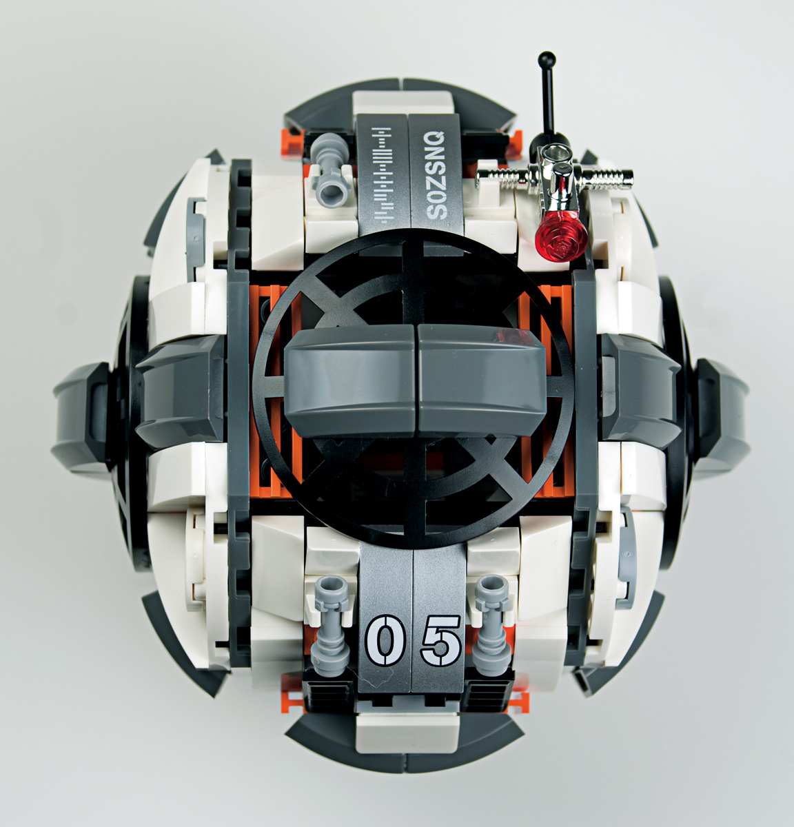 Pod5_Front.jpg