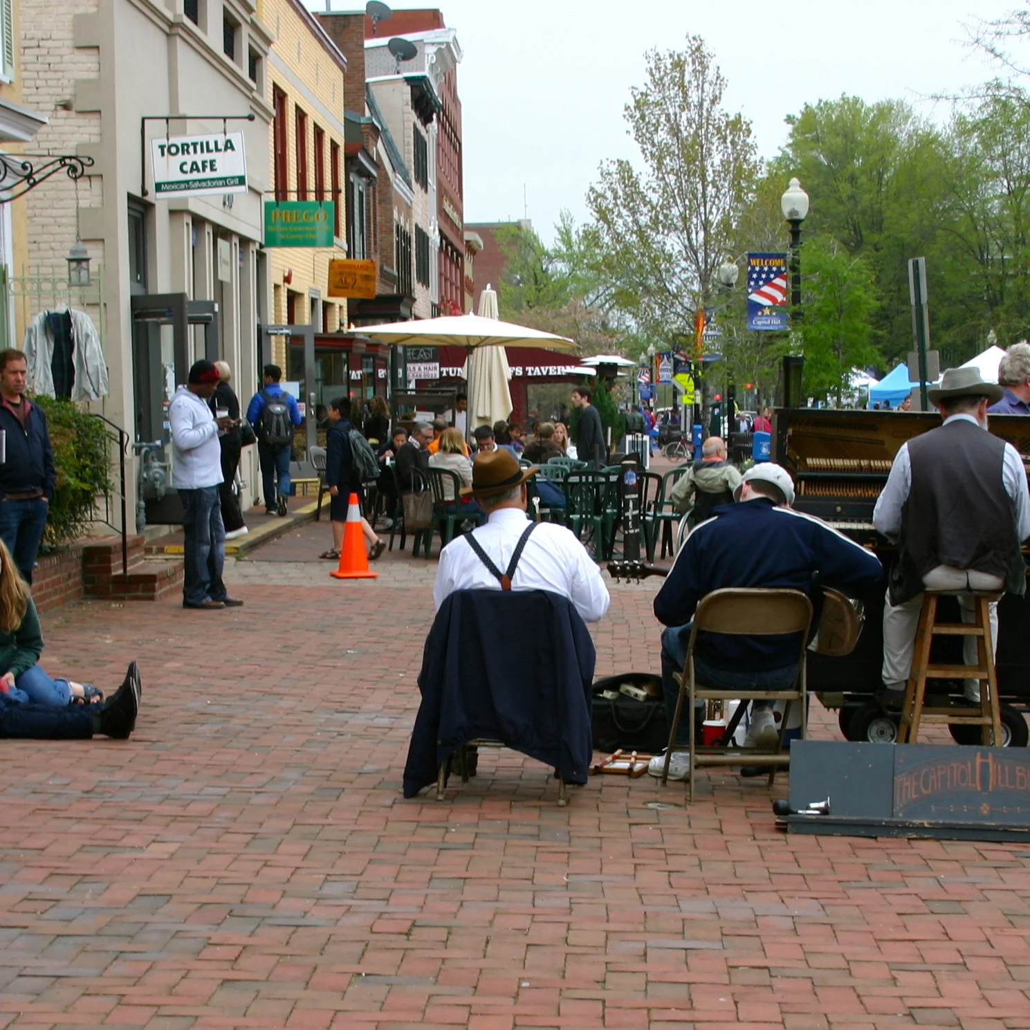 Spontaneity in the City