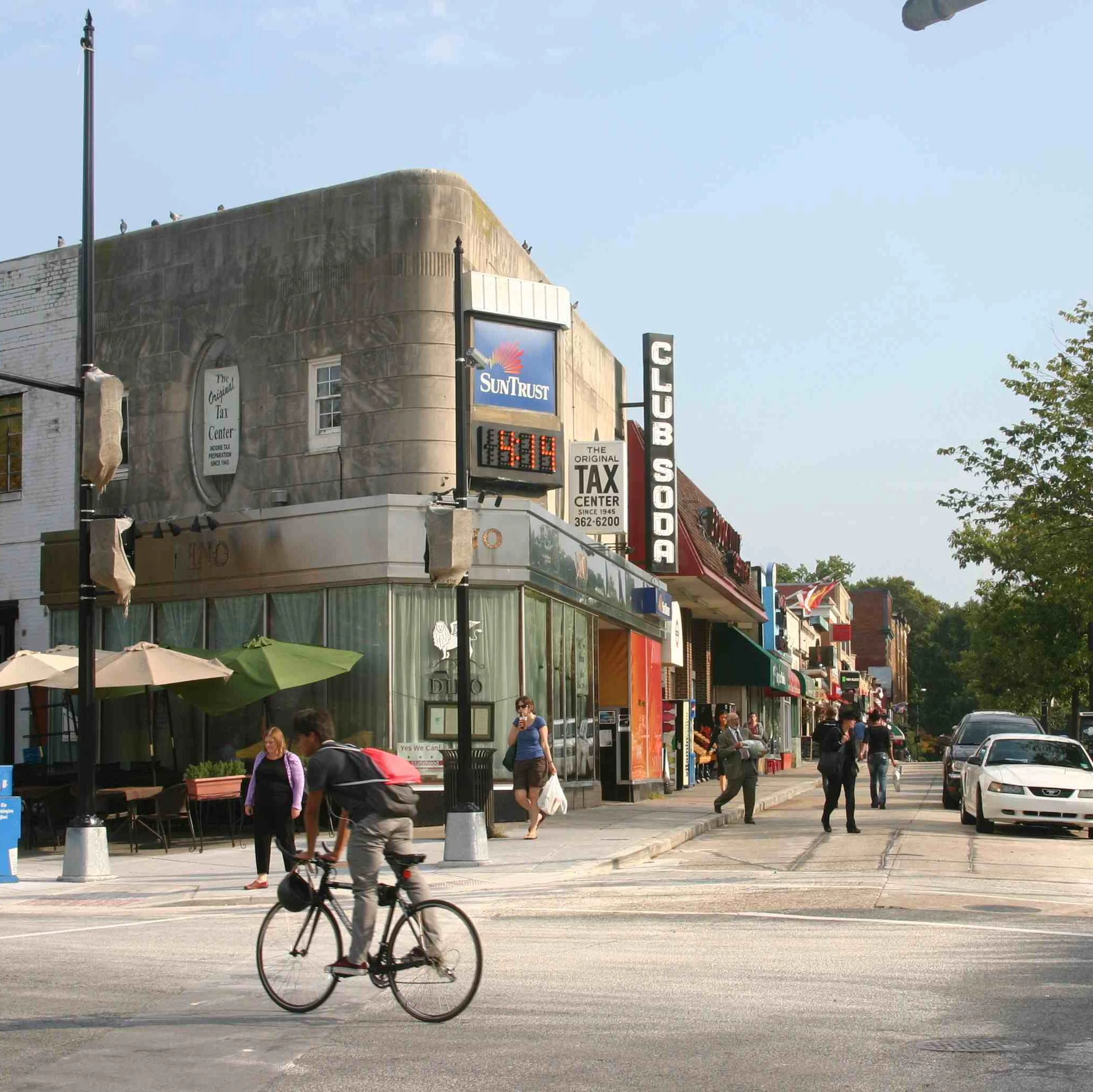 Living in Cleveland Park: A Florida Foodie Finds Home in DC