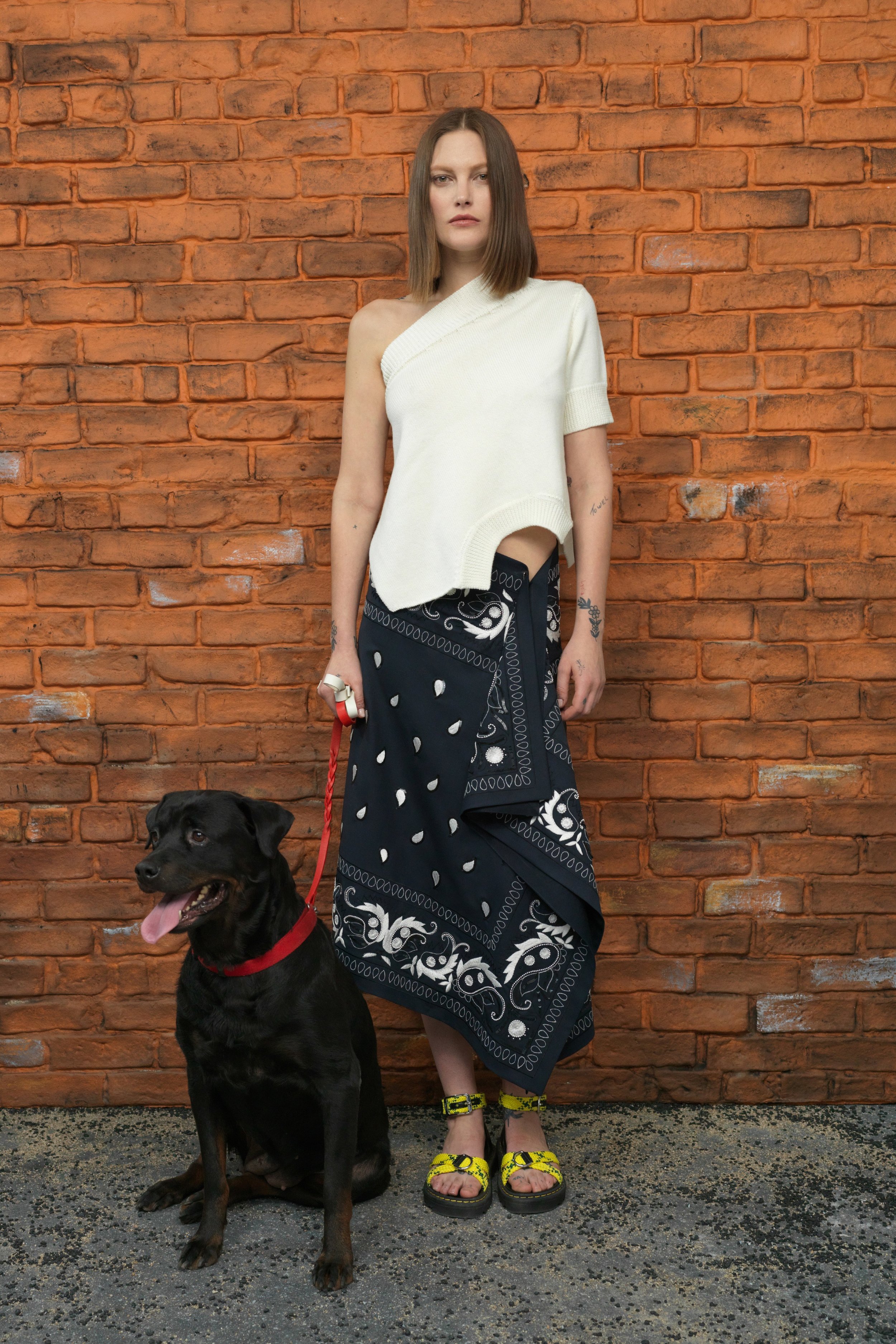 00023-monse-new-york-pre-fall-19-cat-bella.jpg