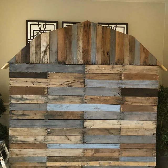 Pallet wall