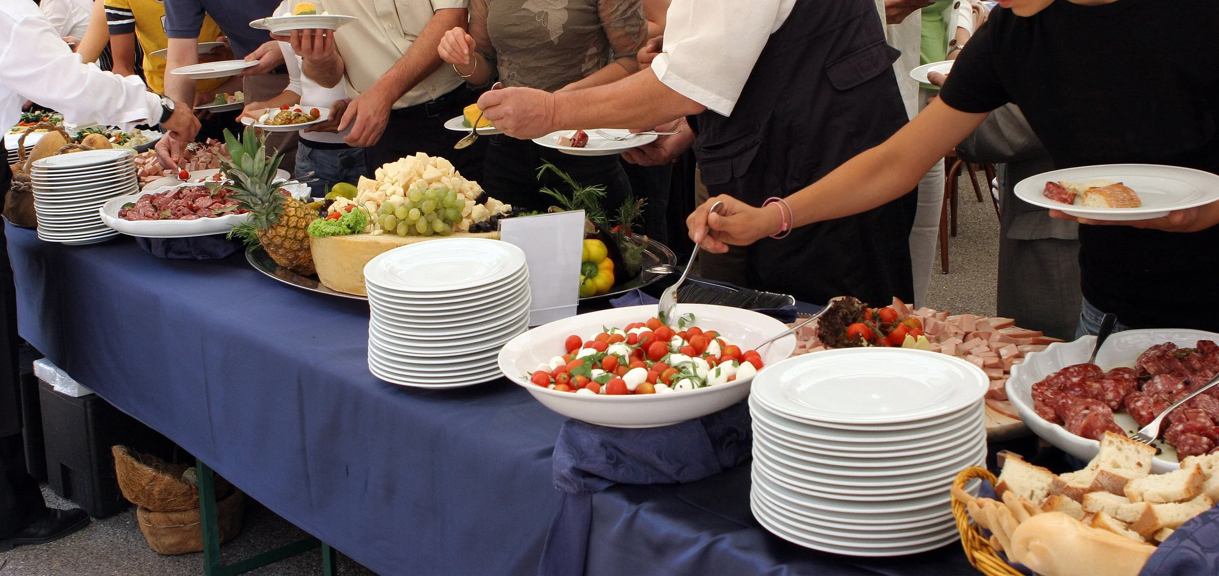 Toninos Pizza & Pasta Co - Catering Background.jpeg
