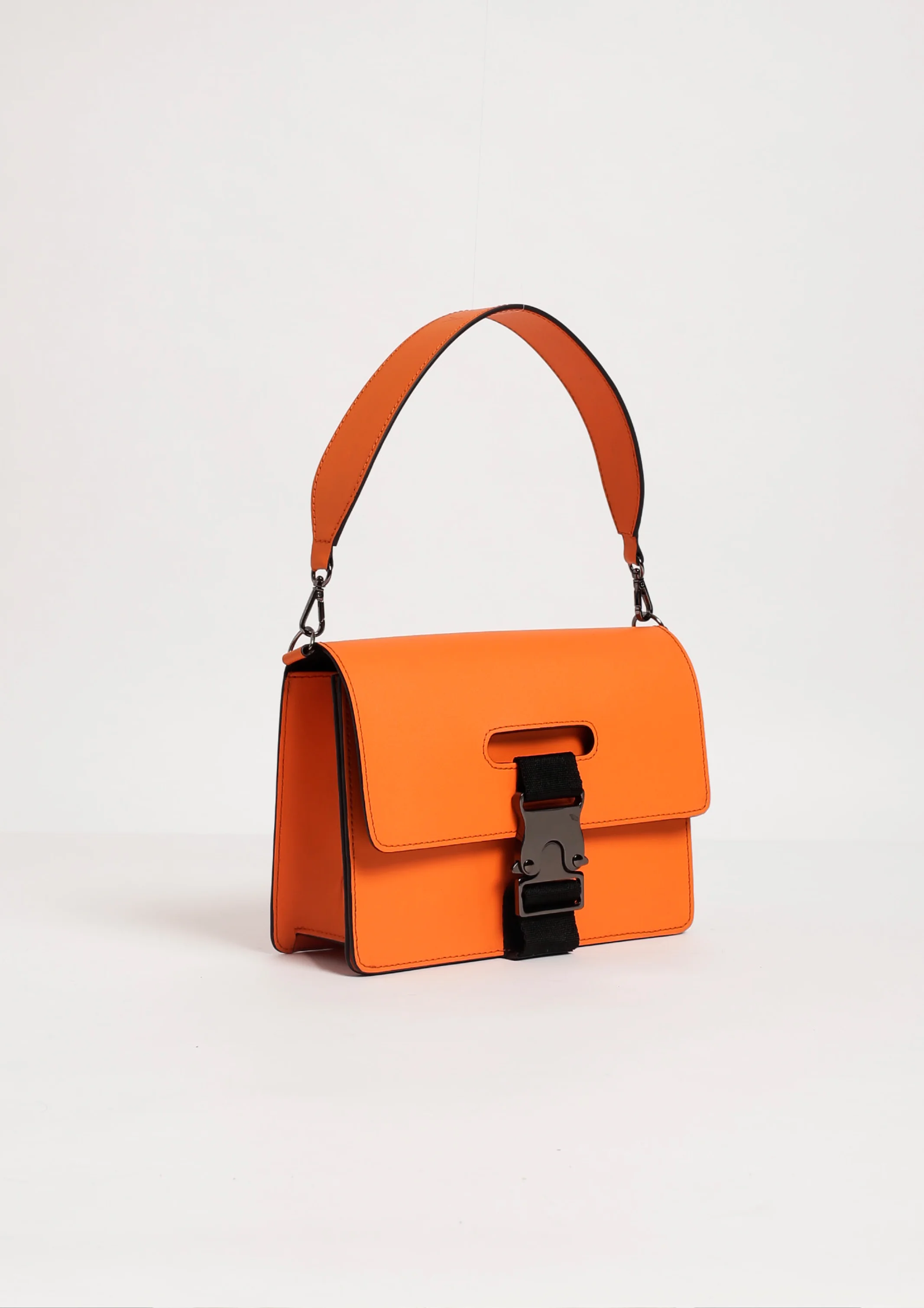 orange001.jpg