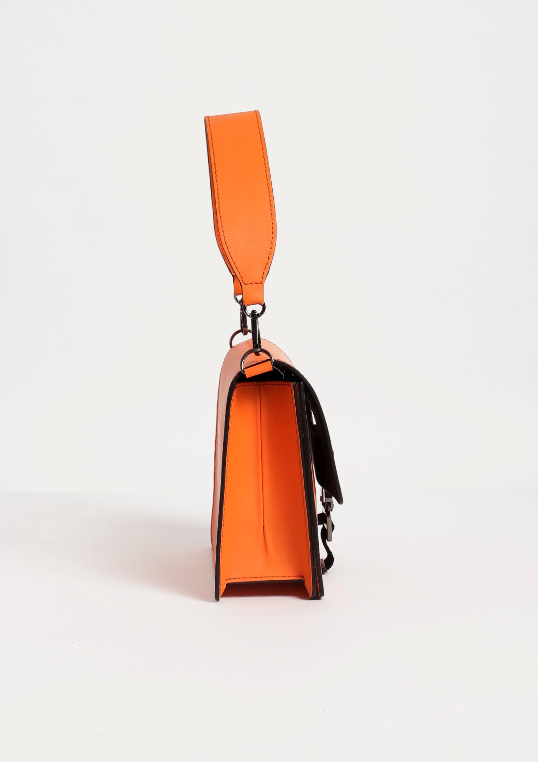 orange005.jpg