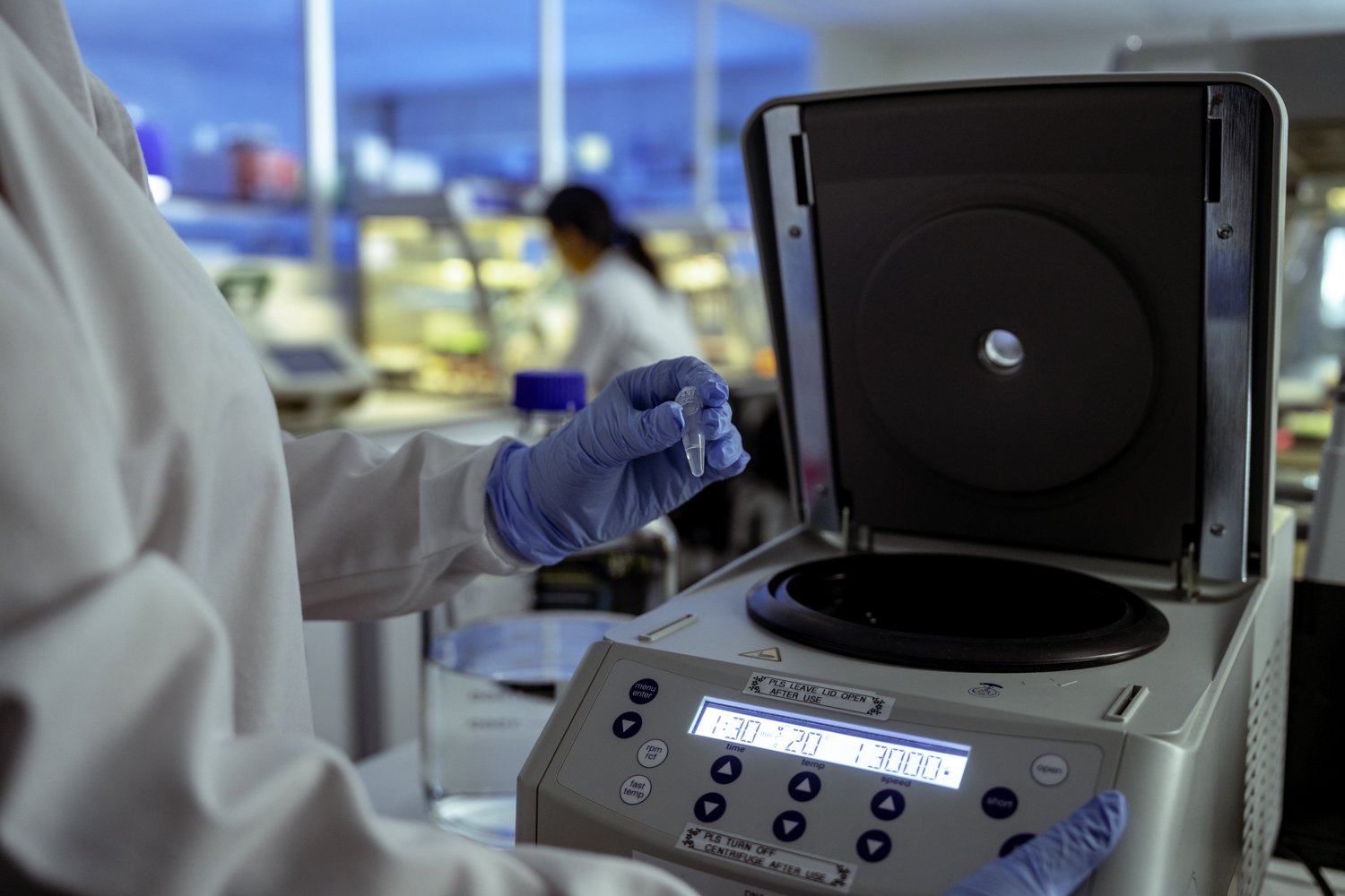 © Louis James-Parker  - 4basebio _ -06089.jpg