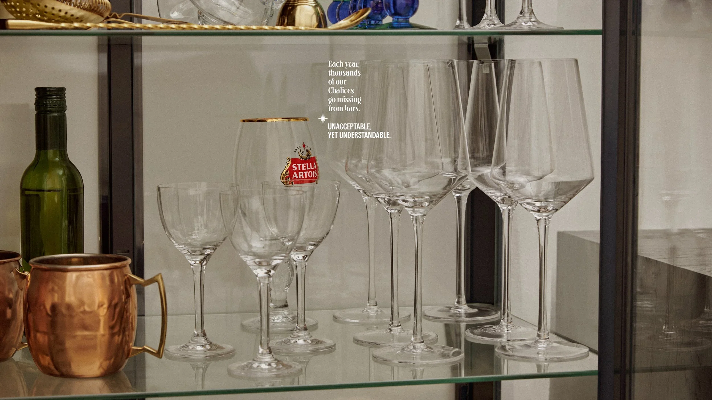 StealArtois_GlassCabinet_Fr.jpg.webp