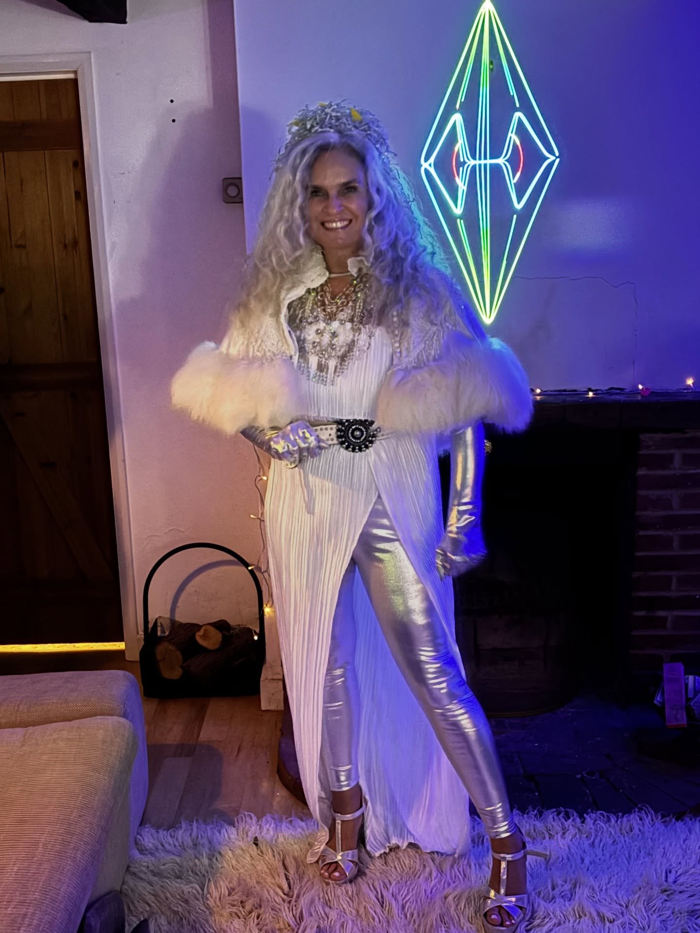 A shout out to all the star-seeds, light-workers, frequency holders and visionaries who know you're here for postive change ✨

You've lived many lifetimes (in training no doubt) to be here at this time and hold the frequency. 

And even though there 