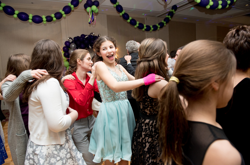 PARTY004.jpg