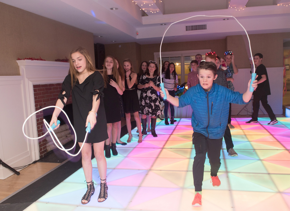 PARTY023.jpg
