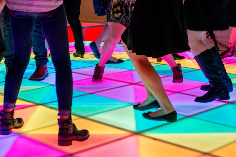PARTY022.jpg
