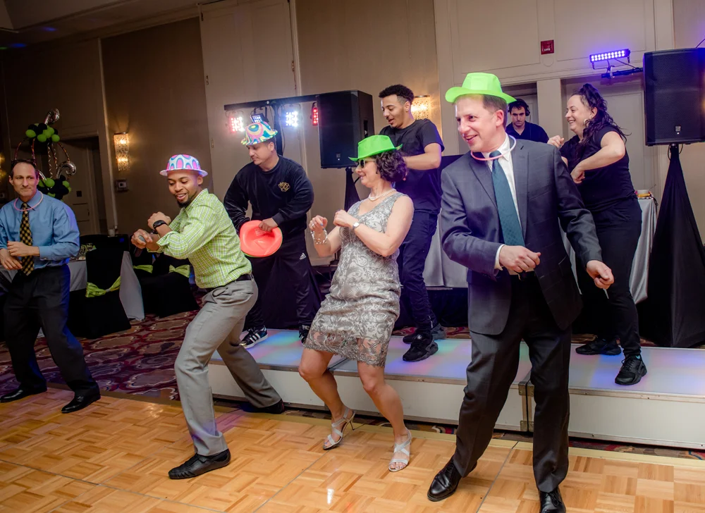 PARTY037.jpg