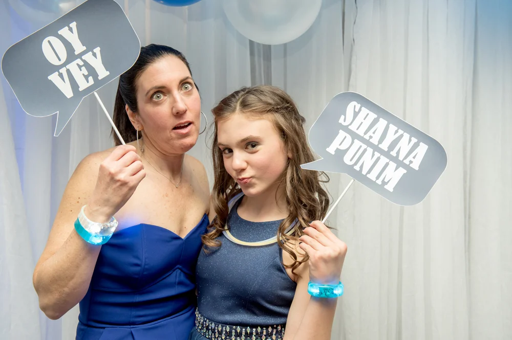 PARTY040.jpg