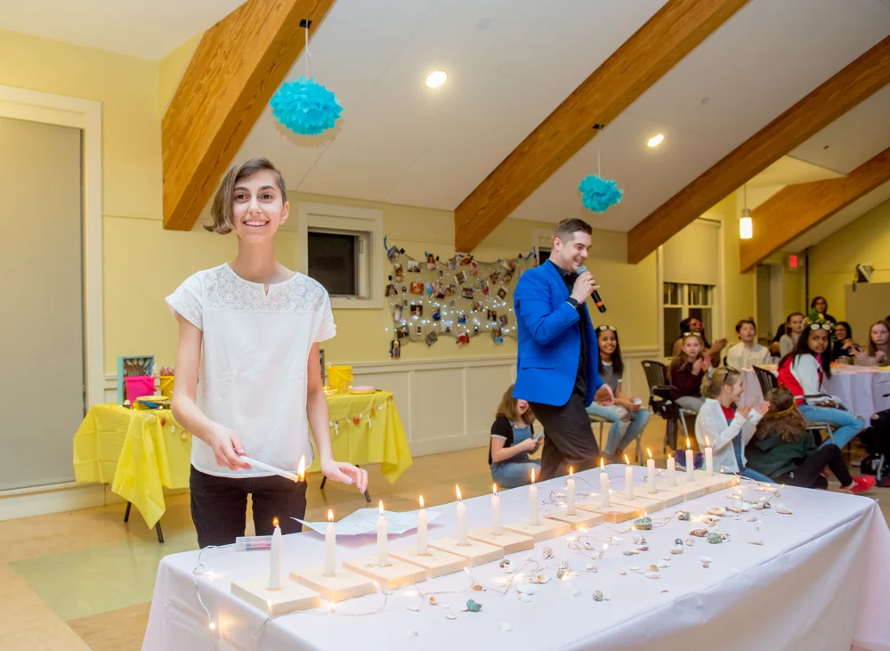 PARTY043.jpg