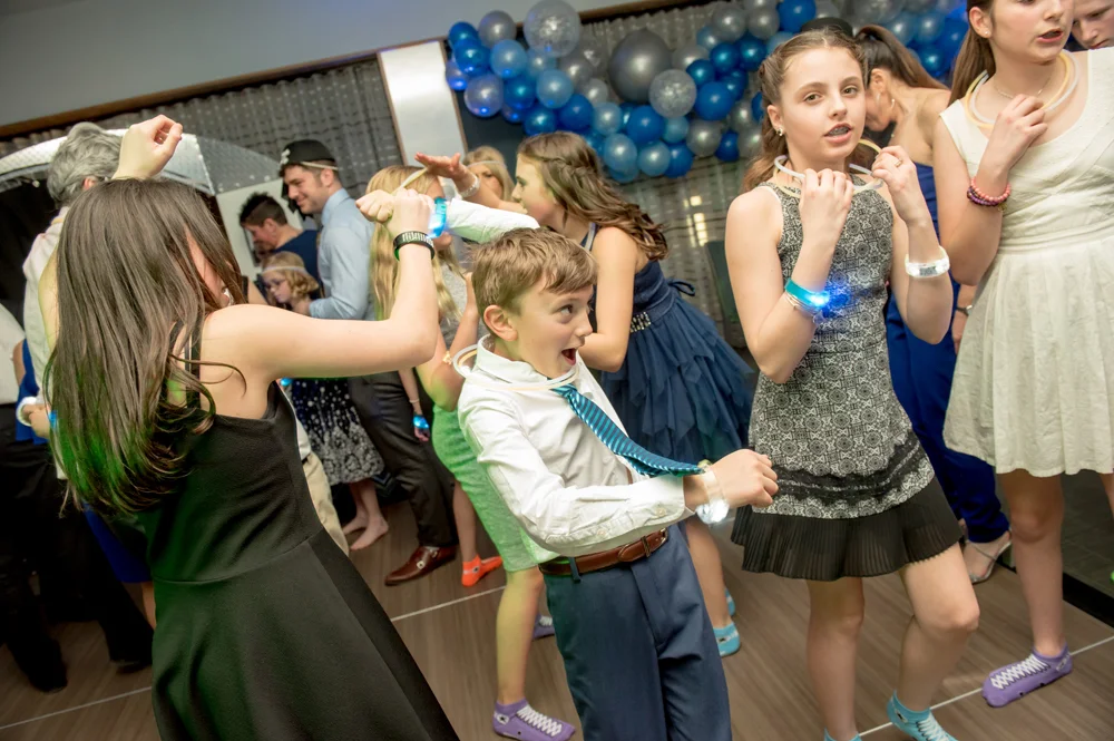 PARTY061.jpg