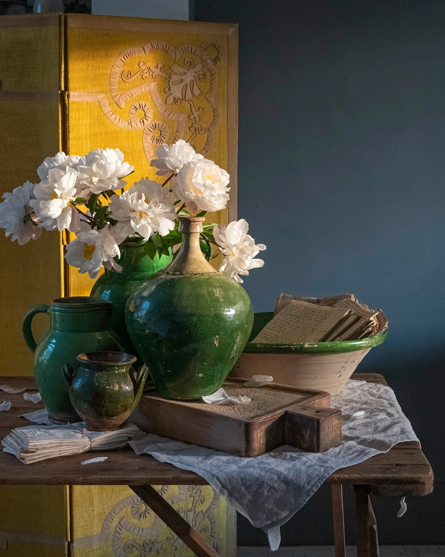 Something shifts when the light changes and the objects we love take on a new stance 🌞

Our eagerly awaited vintage pop-up is back!

GEORGE &amp; BETH Vintage opens in the next few weeks for three weekends. We&rsquo;ve put together a fabulous new co