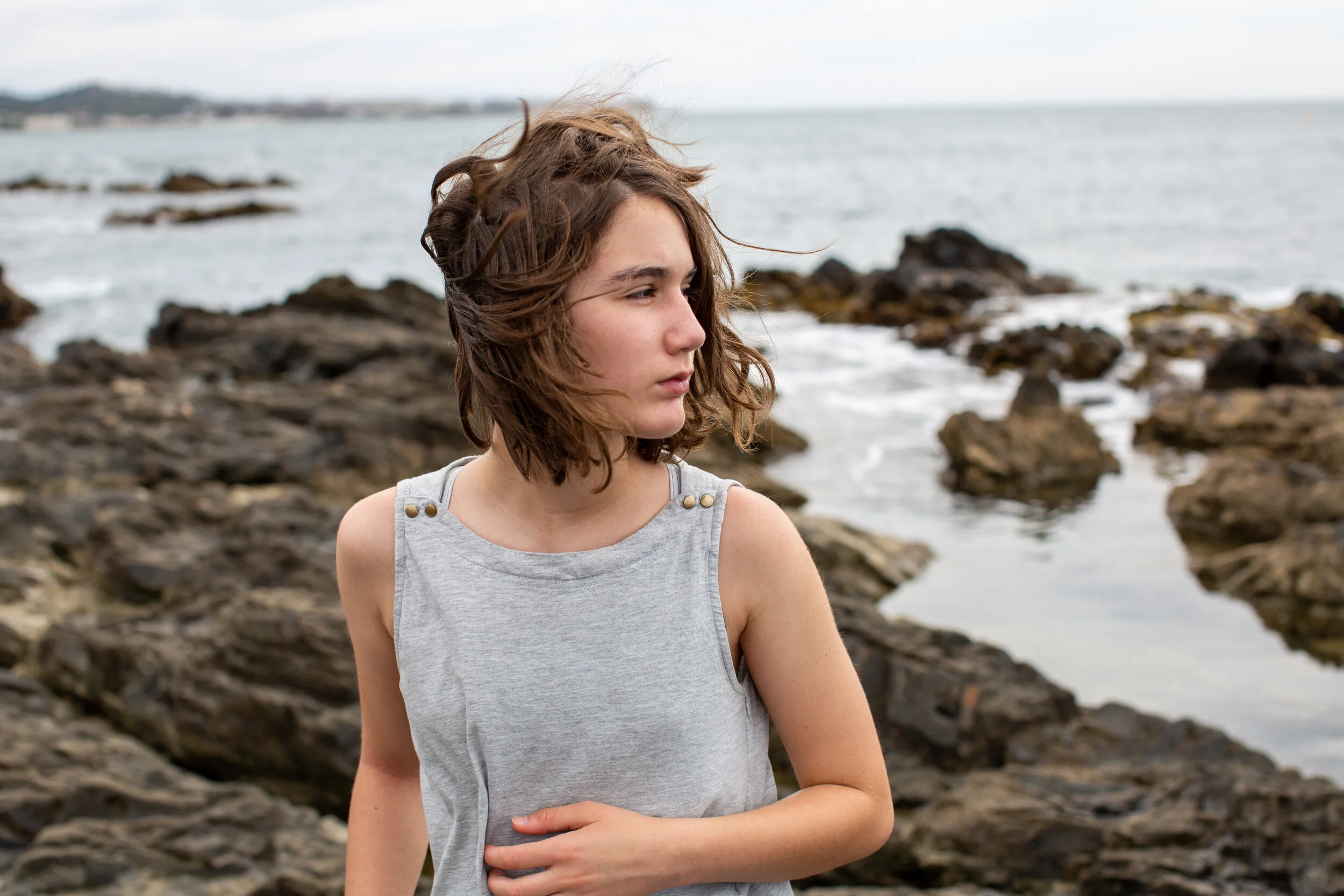 girl_by_sea.jpg