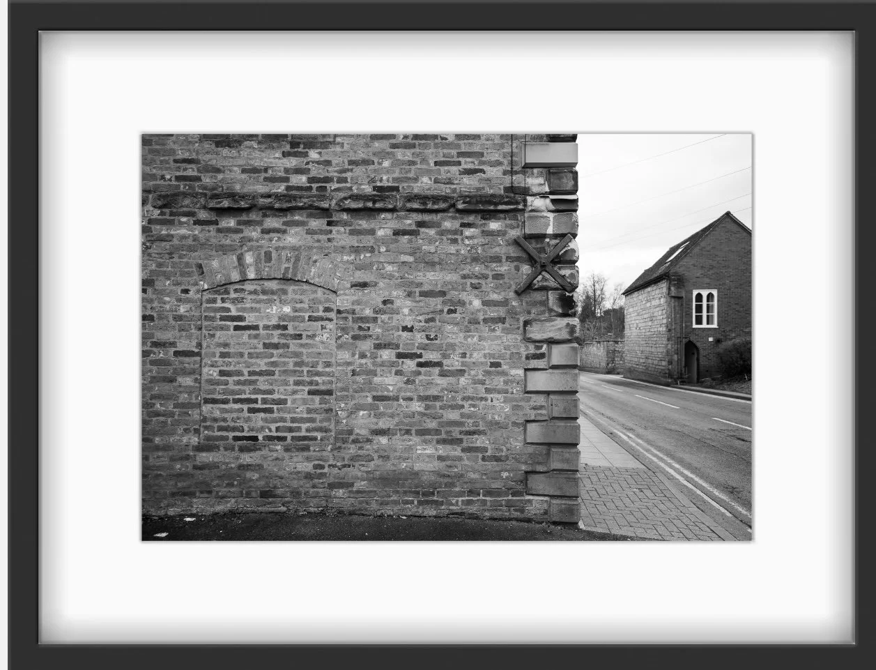 Brick wall, Warwick