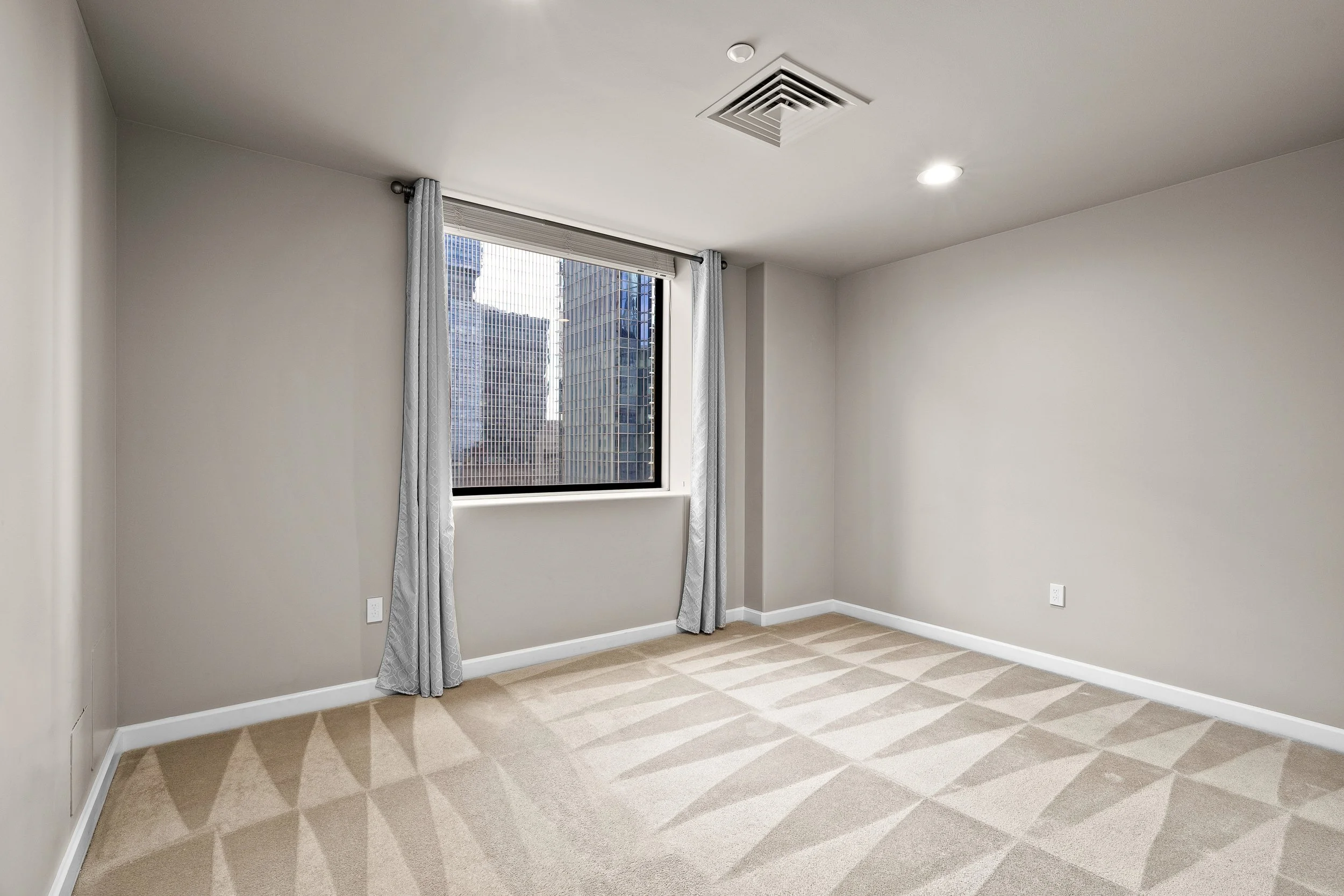 914_Main_St-22.jpg