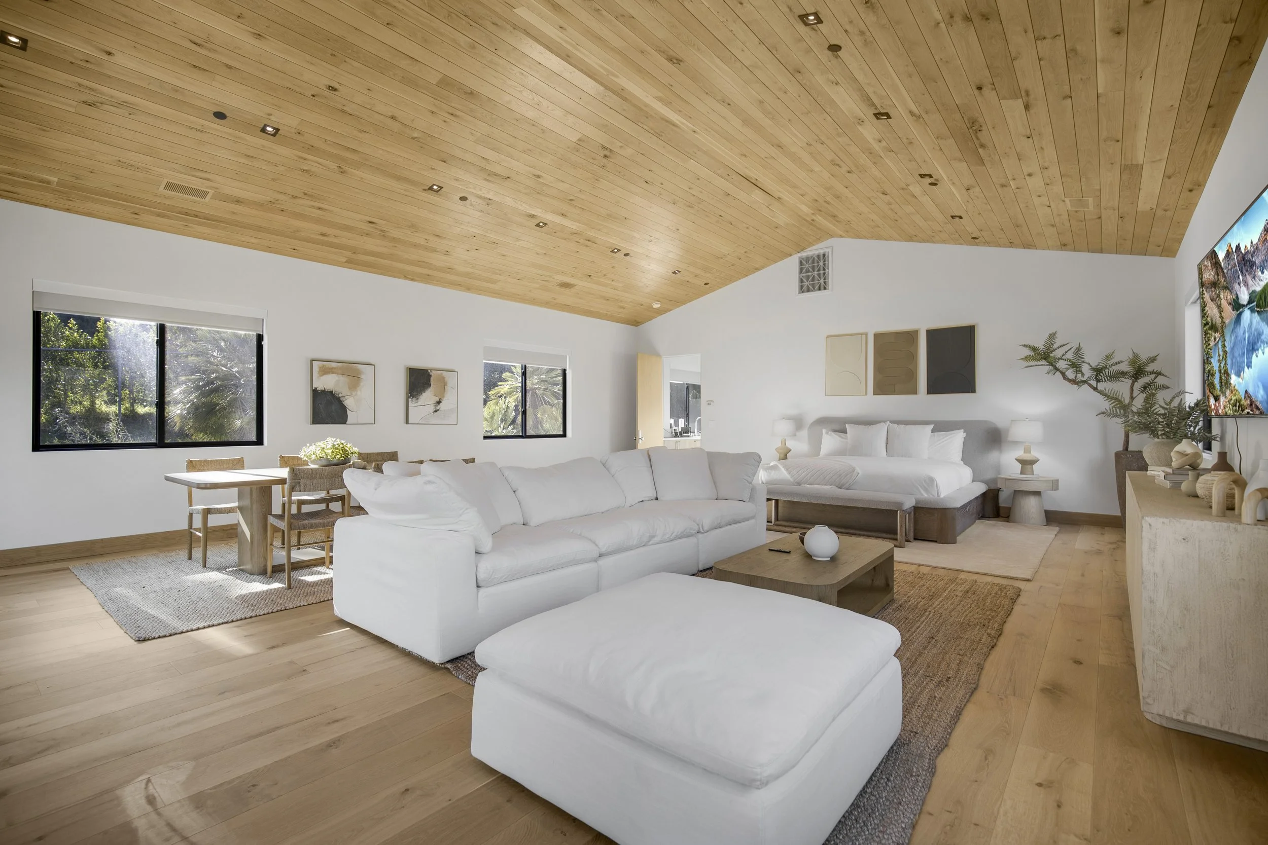Lechusa Estate 35.jpg