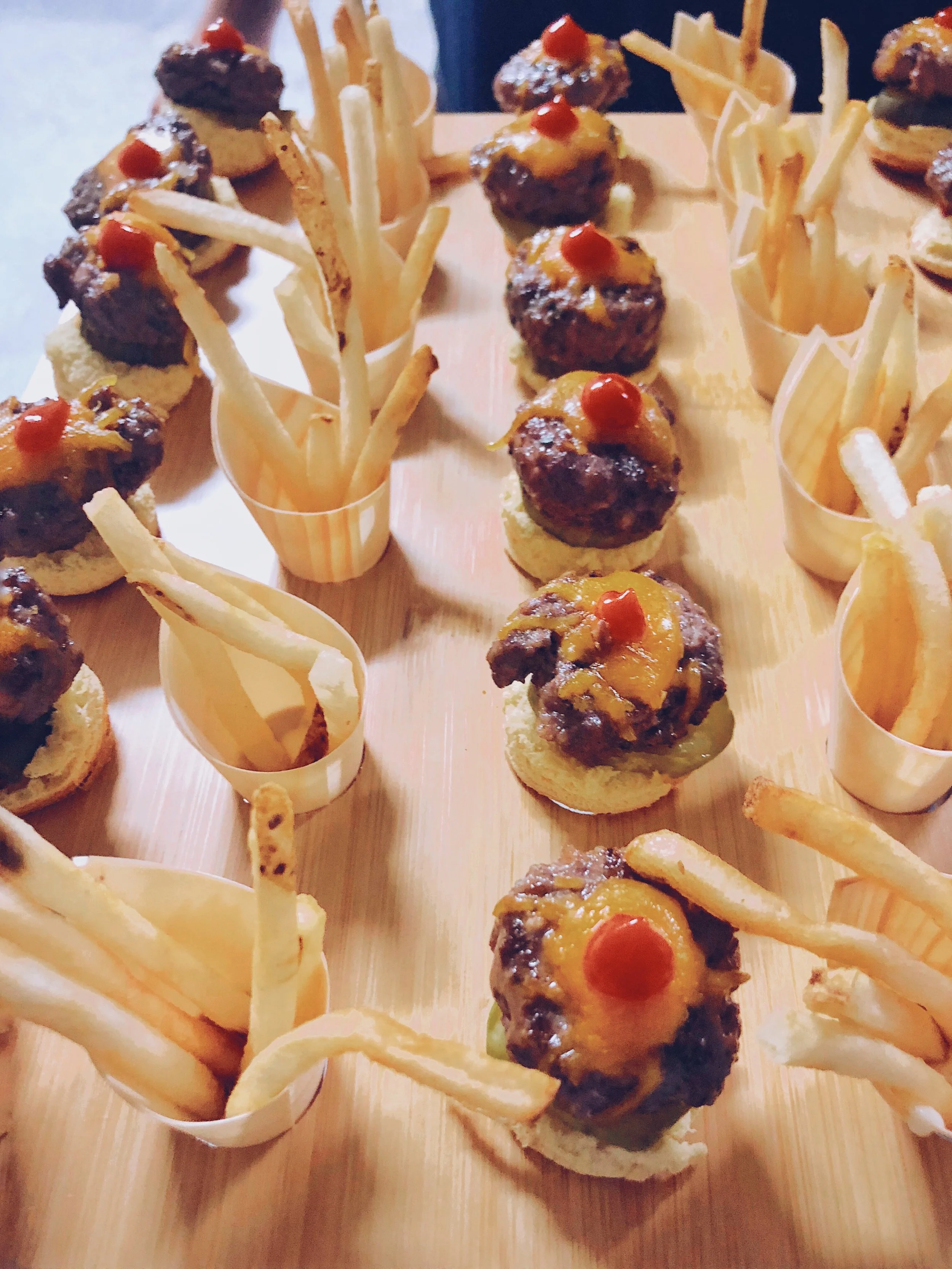  Cheeseburger Sliders 