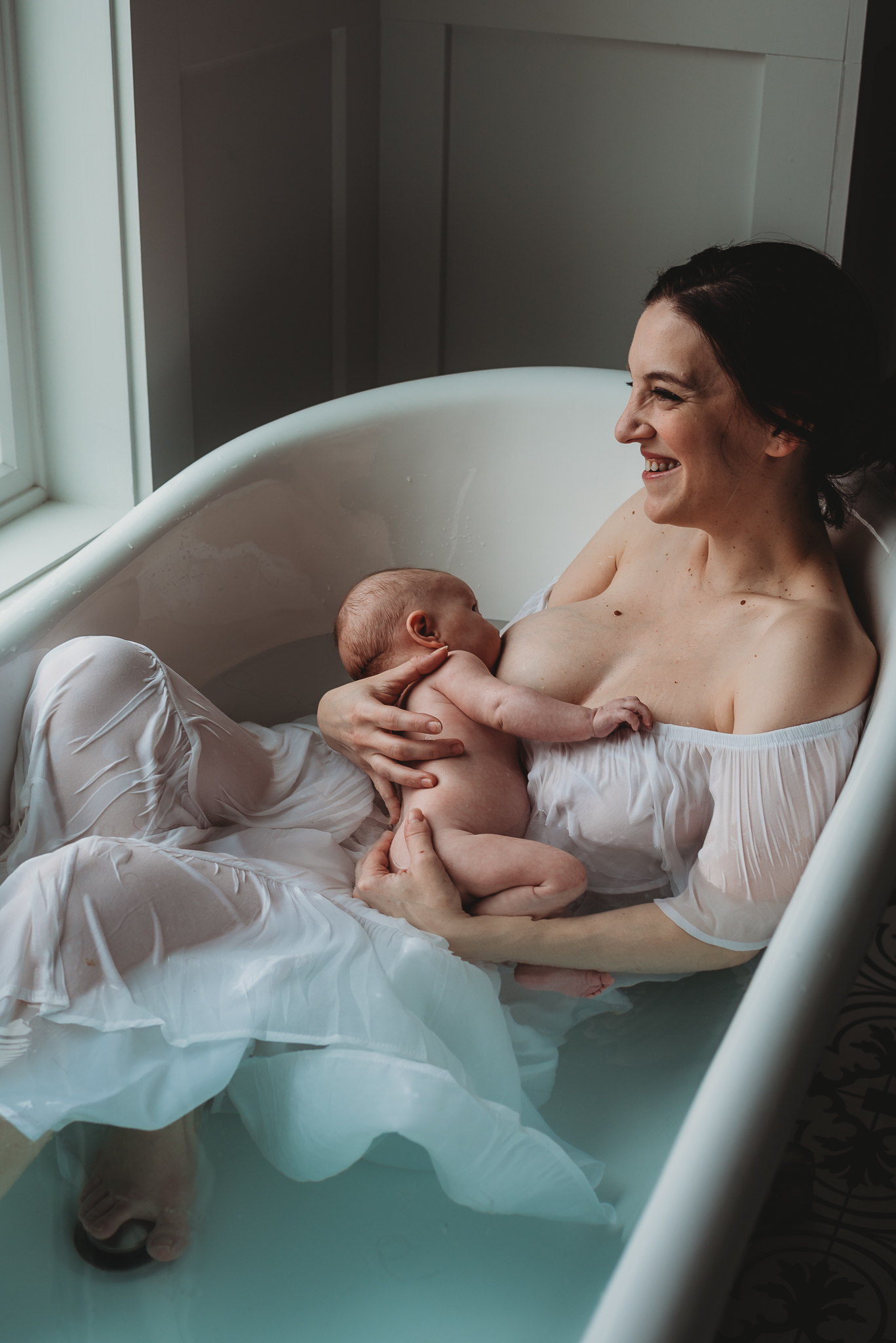 DanielleJohnson.Breastfeeding.March2019.web-17.jpg