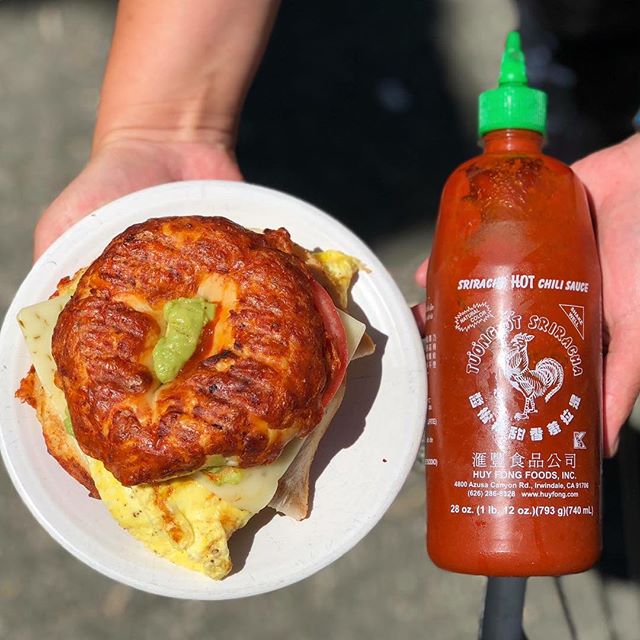 I don't think you understand: WE. HAVE. SRIRACHA. #yourewelcome #srirachaislife #eggelsforday #shackcoffee