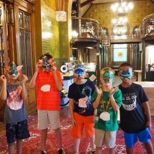 bad83fd3e15929b54a514ba7dda7ffe9_Summer-Camp-300-300-c.jpg